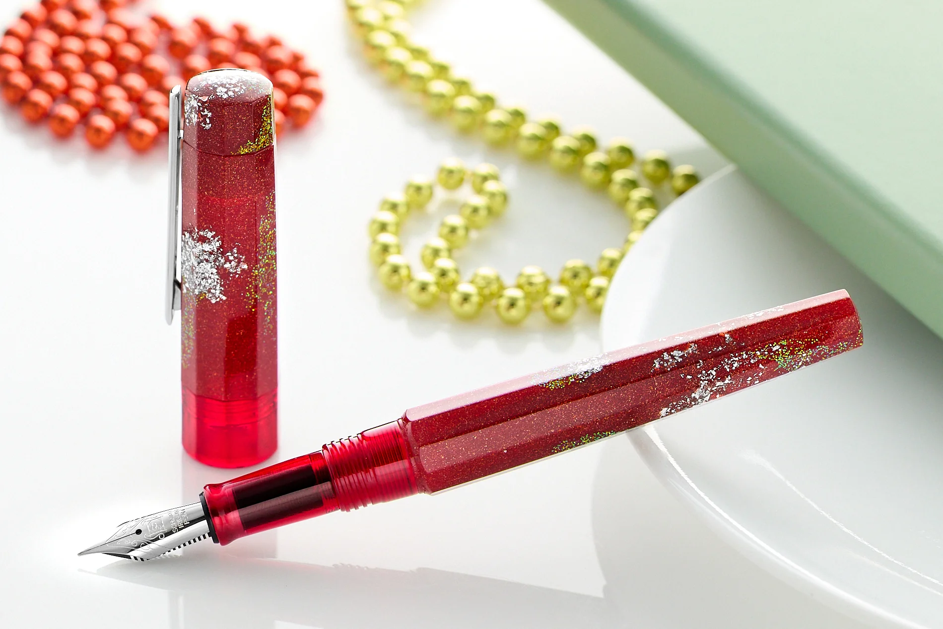 BENU Euphoria Fountain Pen - Bloody Mary - Image 8