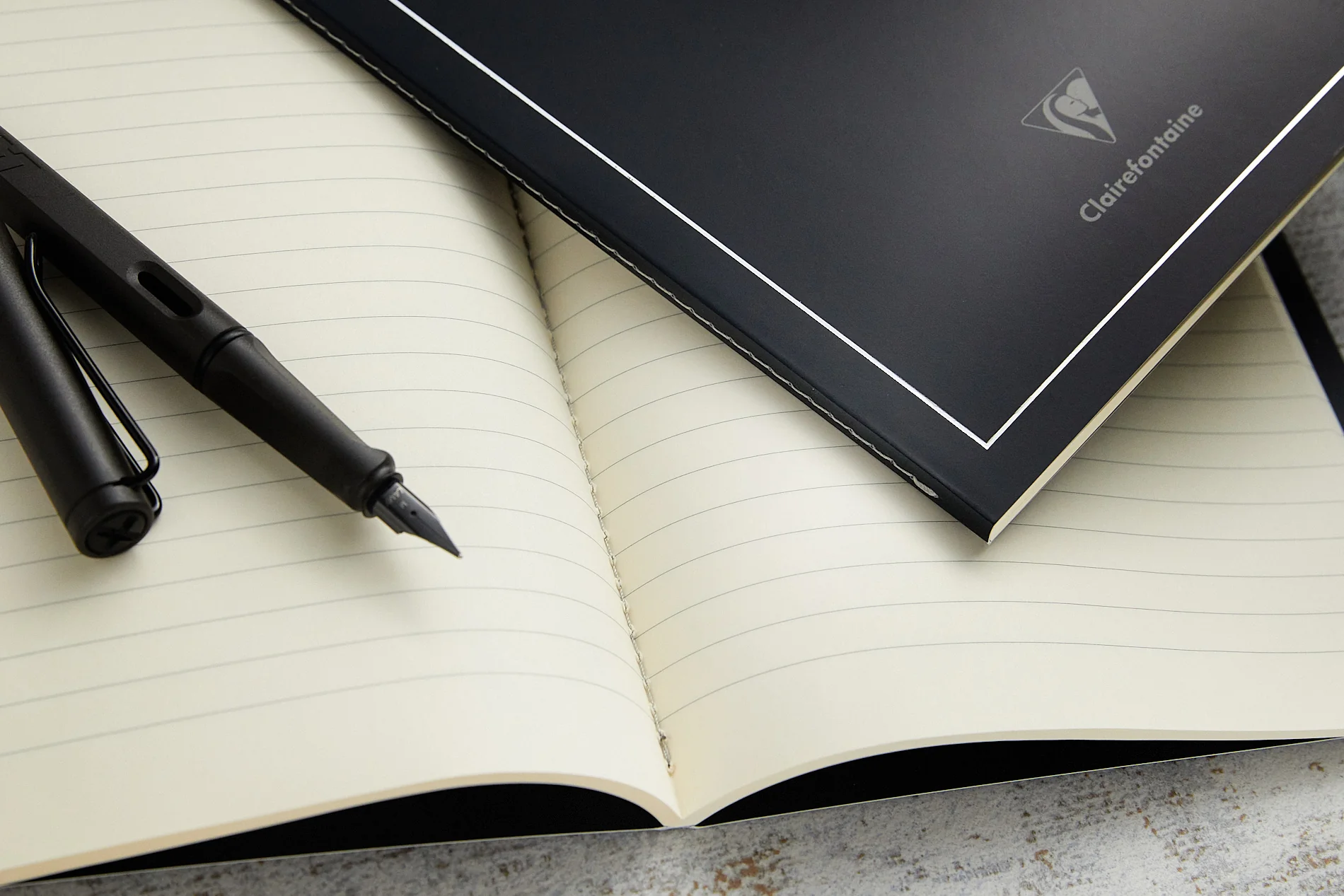 Clairefontaine Triomphe A5 Notebook - Lined Ivory Paper - Image 4