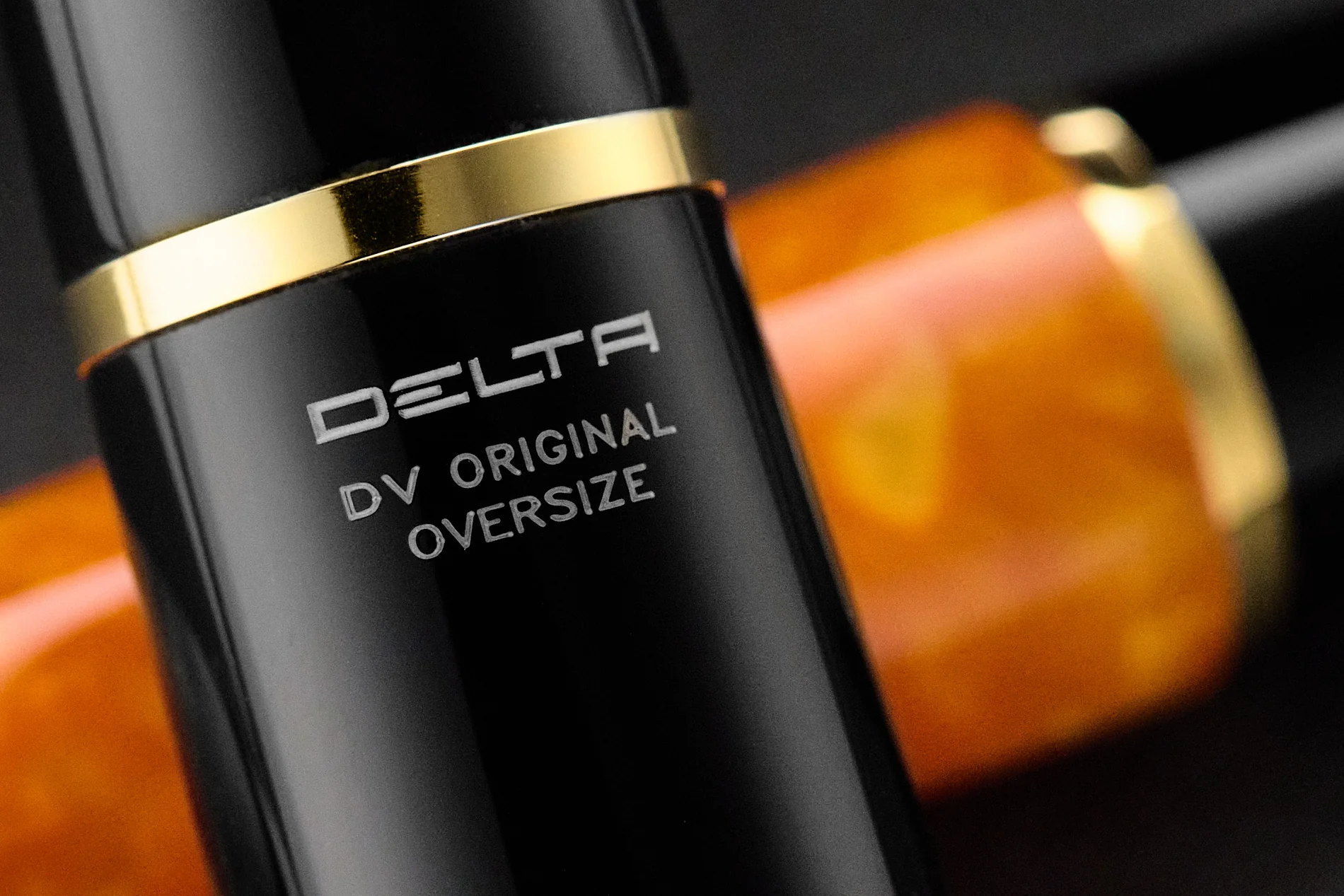Delta DV Original Oversize Fountain Pen - Original - Image 13