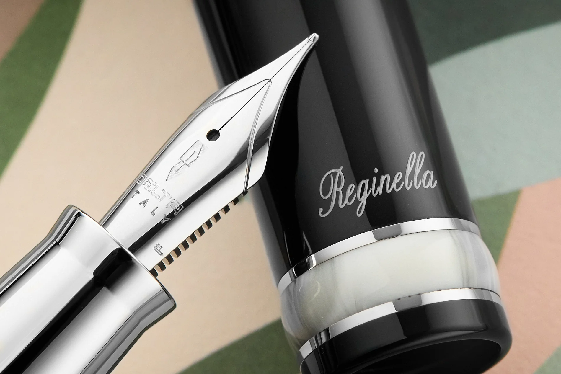 Delta Italian Songs Fountain Pen - Reginella (Special Edition) - Image 5