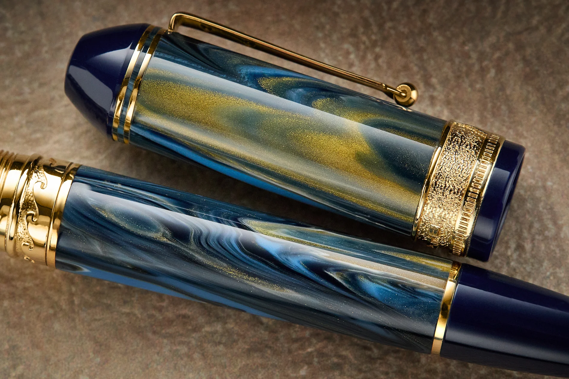 Delta NAPOLI Fountain Pen (Special Edition) - Image 9