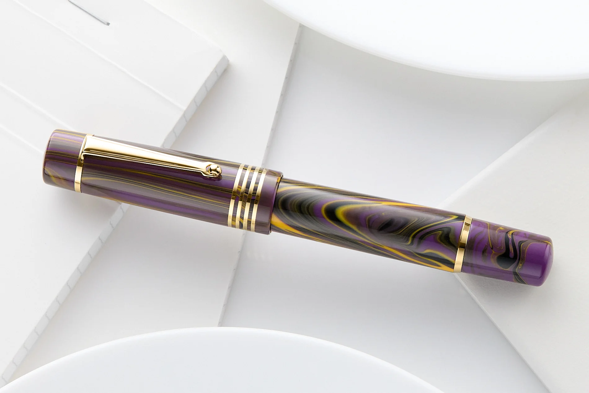 Delta Neo Gallery Fountain Pen - Iris - Image 9
