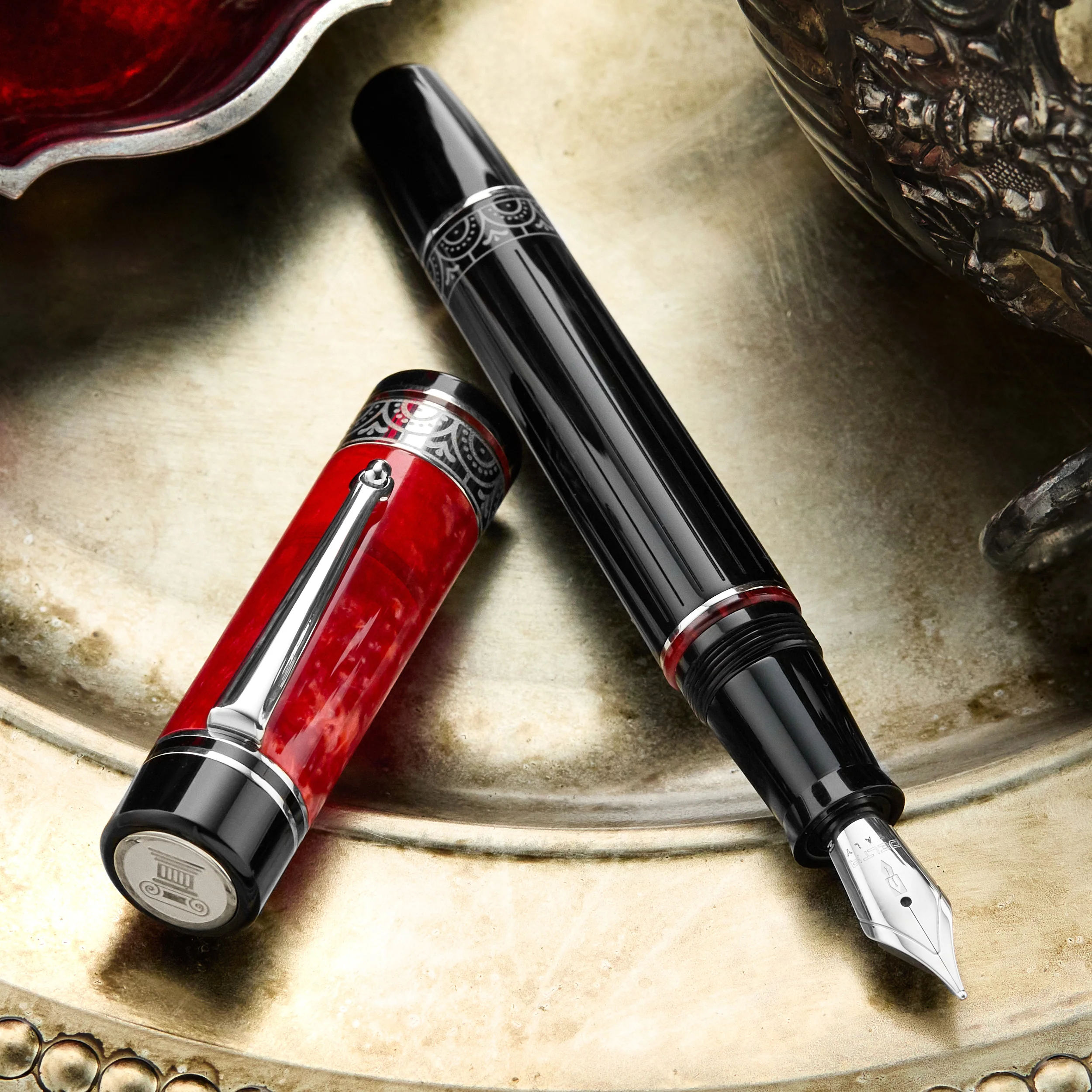 Delta POMPEII Fountain Pen (Special Edition)