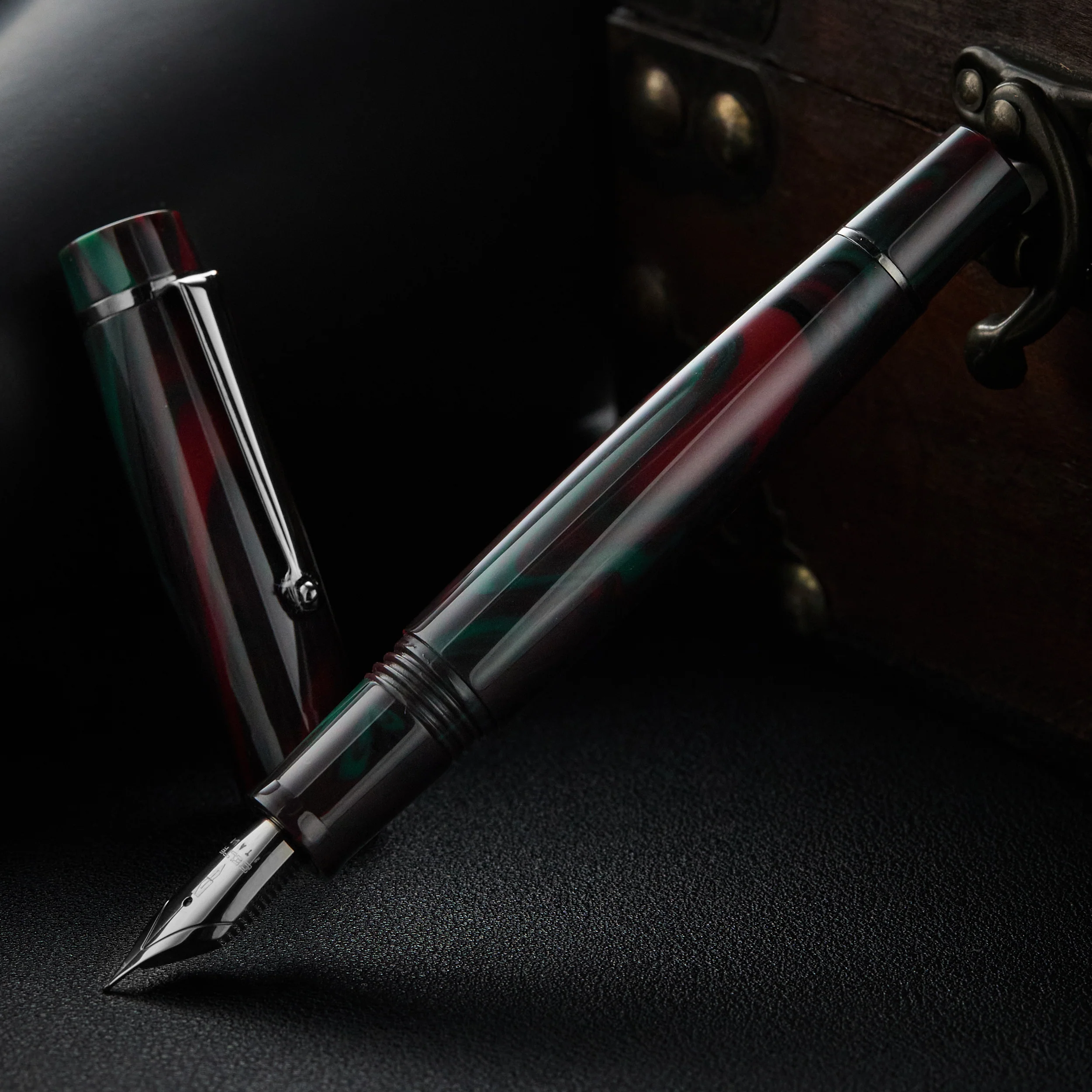 Delta Signs of Time Fountain Pen - Medieval Art (Special Edition) - Image 10