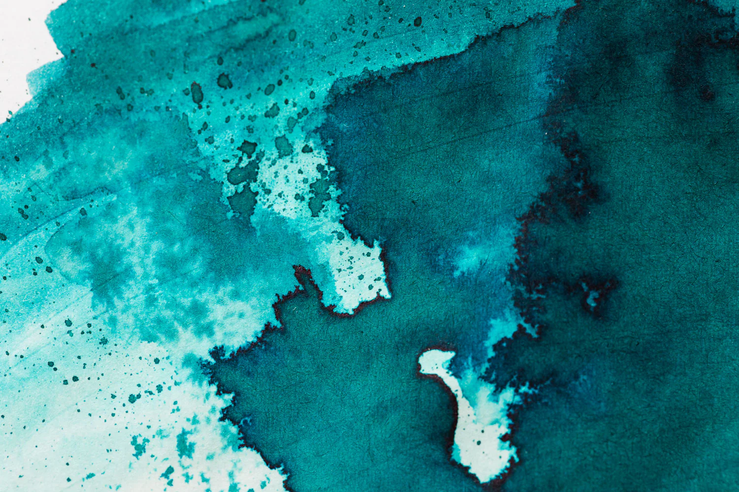 Diamine Aurora Borealis - 80ml Bottled Ink - Image 3