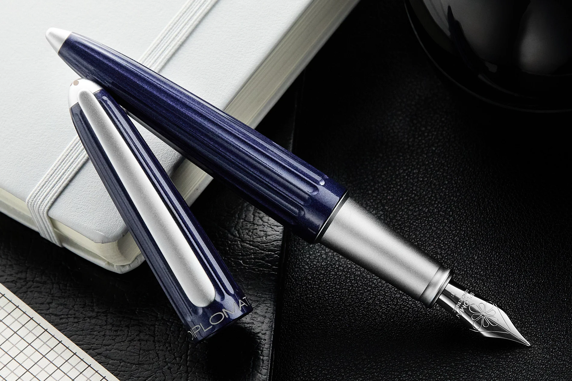 Diplomat Aero Fountain Pen - Midnight Blue - Image 9