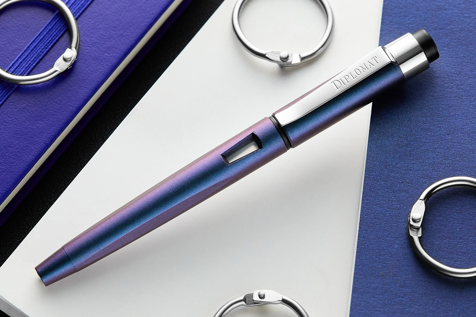 Diplomat Magnum Fountain Pen - Prismatic Purple - Image 7