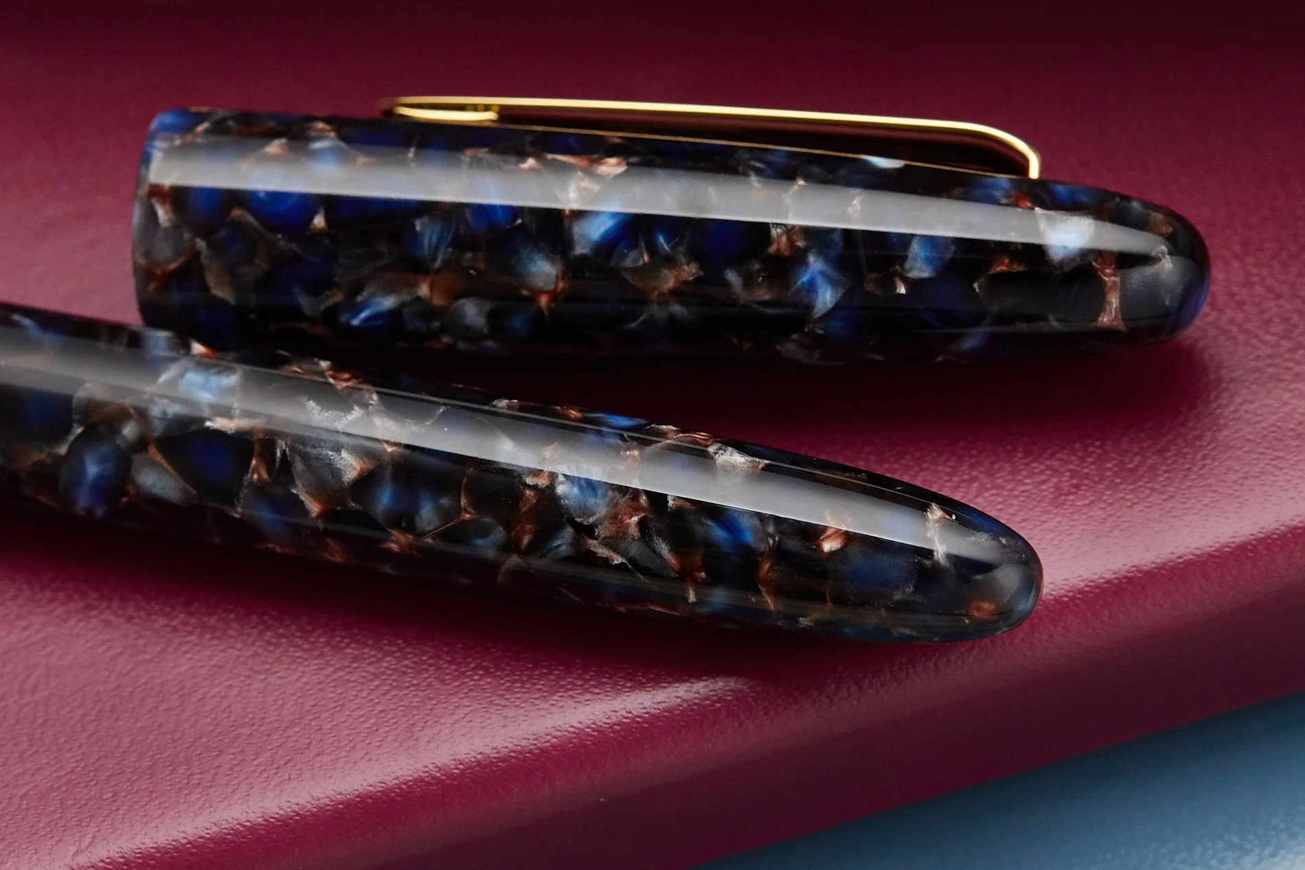 Esterbrook Estie Fountain Pen - Nouveau Bleu/Gold - Image 11