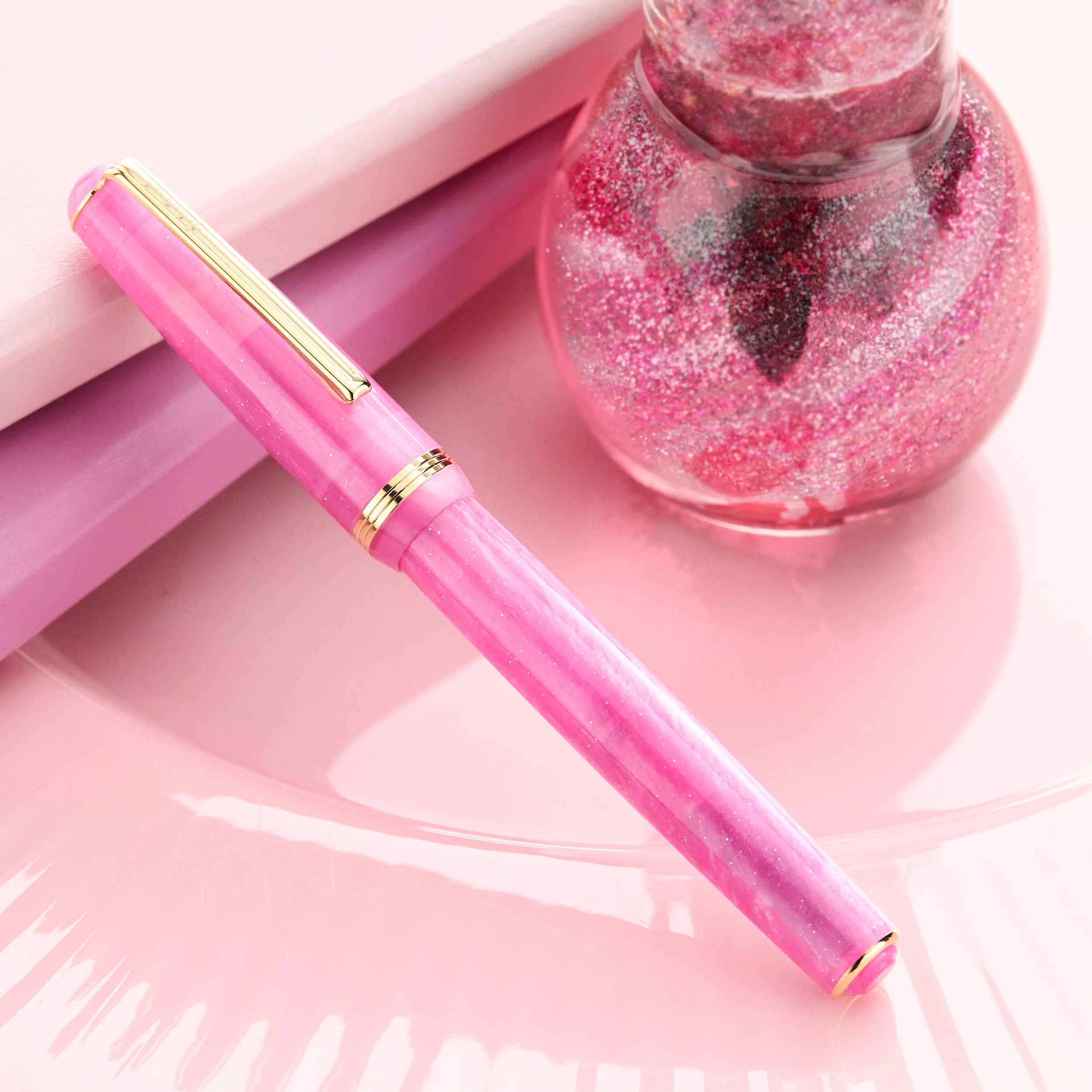 Esterbrook JR Fountain Pen - Love Potion - Image 3
