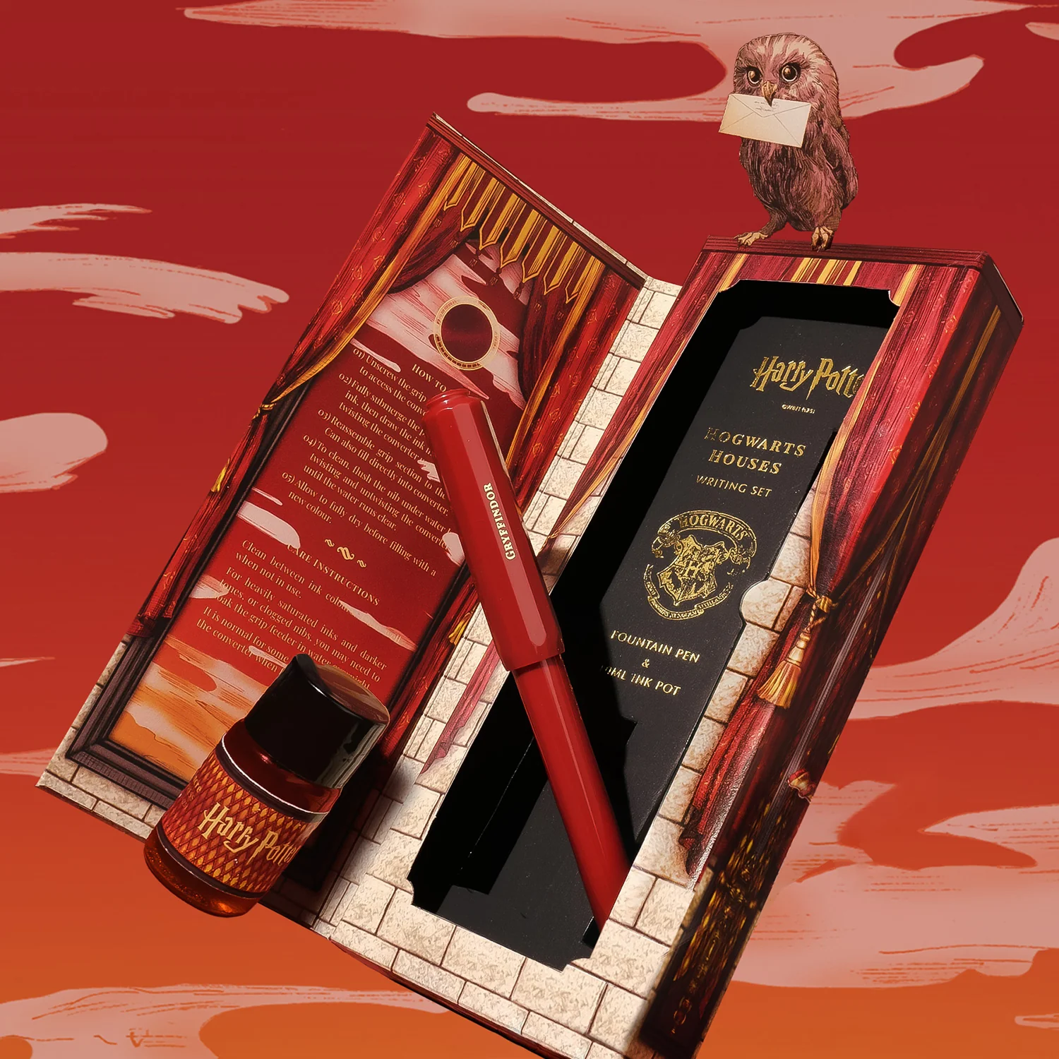Ferris Wheel Press Harry Potter Carousel Fountain Pen & Ink Set - Gryffindor (Special Edition) - Image 3