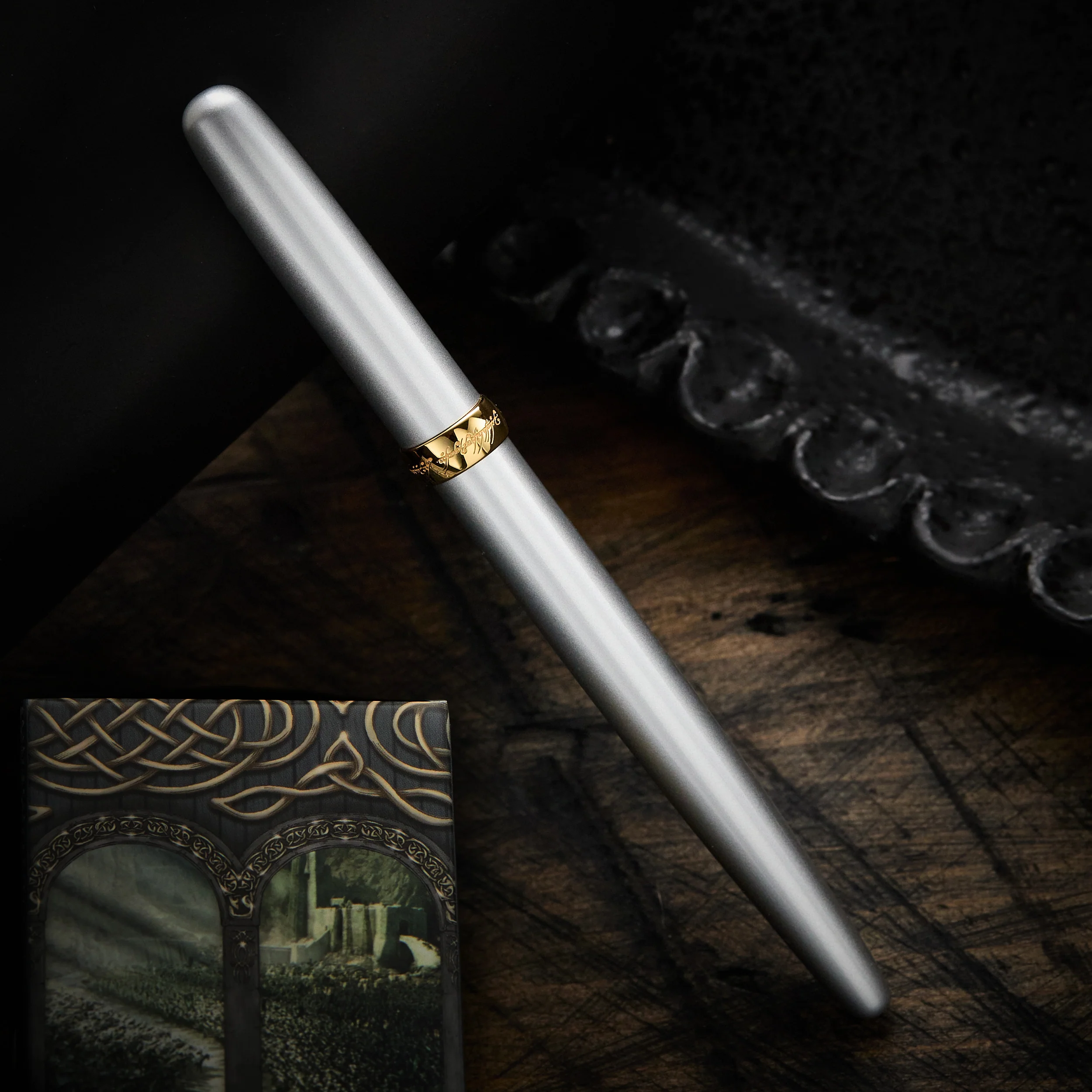 Ferris Wheel Press Lord of the Rings Bijou Fountain Pen & Ink Set - Gandalf - Image 2