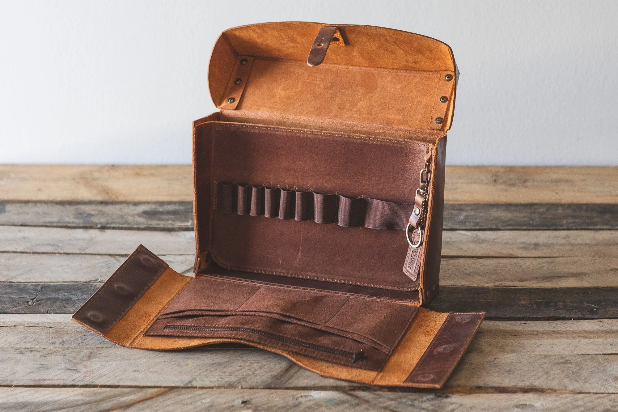 Galen Leather Writer's Medic Bag - Crazy Horse Tan - Image 5