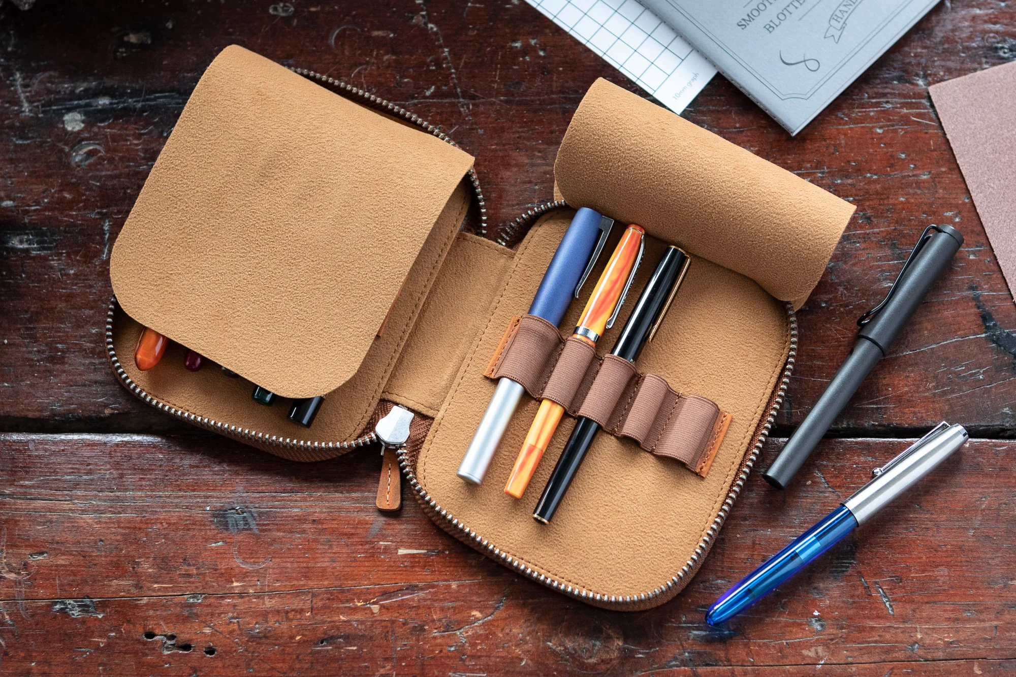 Galen Leather Zippered 10 Slot Pen Case - Crazy Horse Brown - Image 6