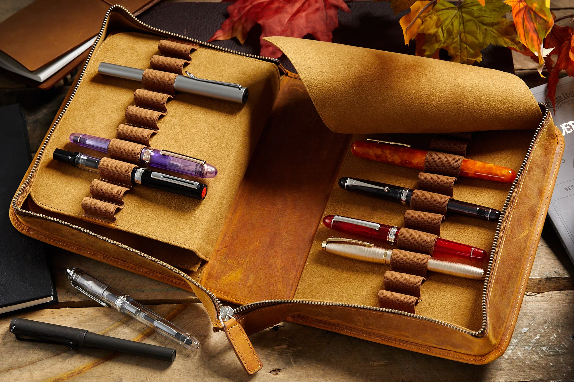 Galen Leather Zippered 40 Slot Pen Case - Crazy Horse Brown - Image 8