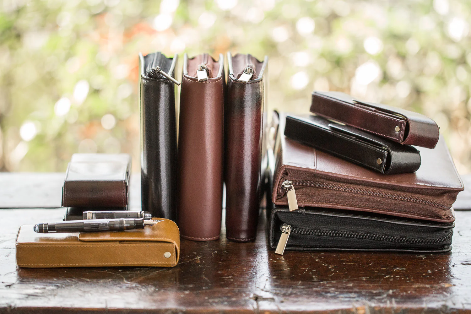 Girologio 12 Zippered Pen Case - Oxblood - Image 3