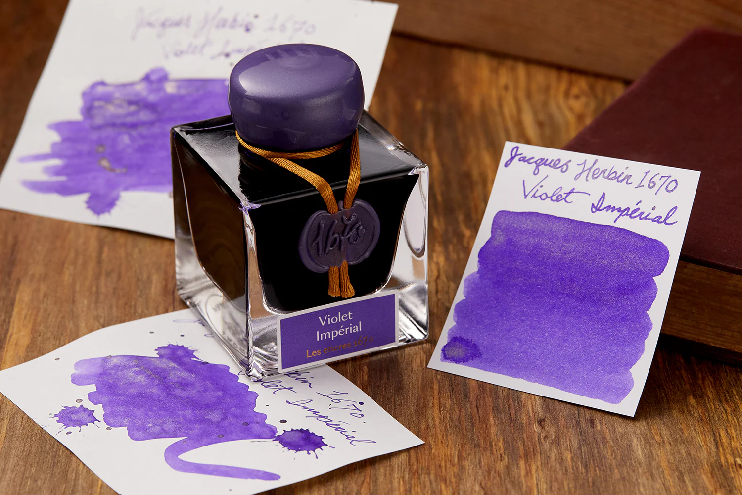 Jacques Herbin 1670 Violet Imperial - 15ml Bottled Ink - Image 3