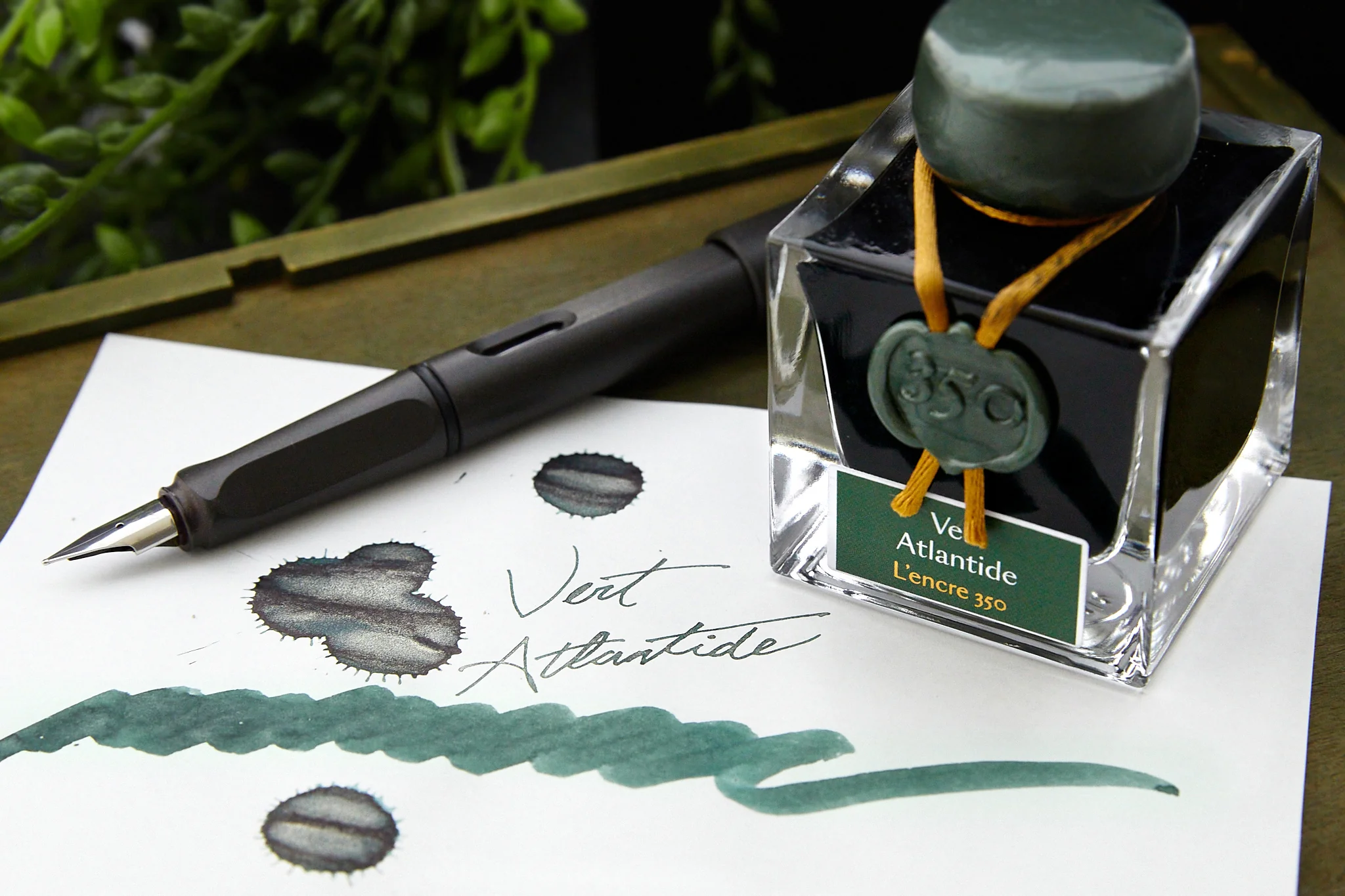 Jacques Herbin 350 Vert Atlantide - Ink Sample - Image 4