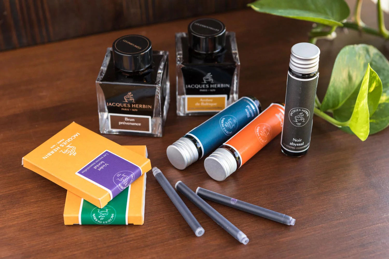Jacques Herbin Gris de Houle - 50ml Bottled Ink - Image 7