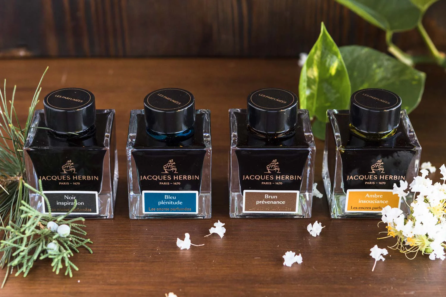 Jacques Herbin Noir Inspiration - 50ml Scented Bottled Ink - Image 2