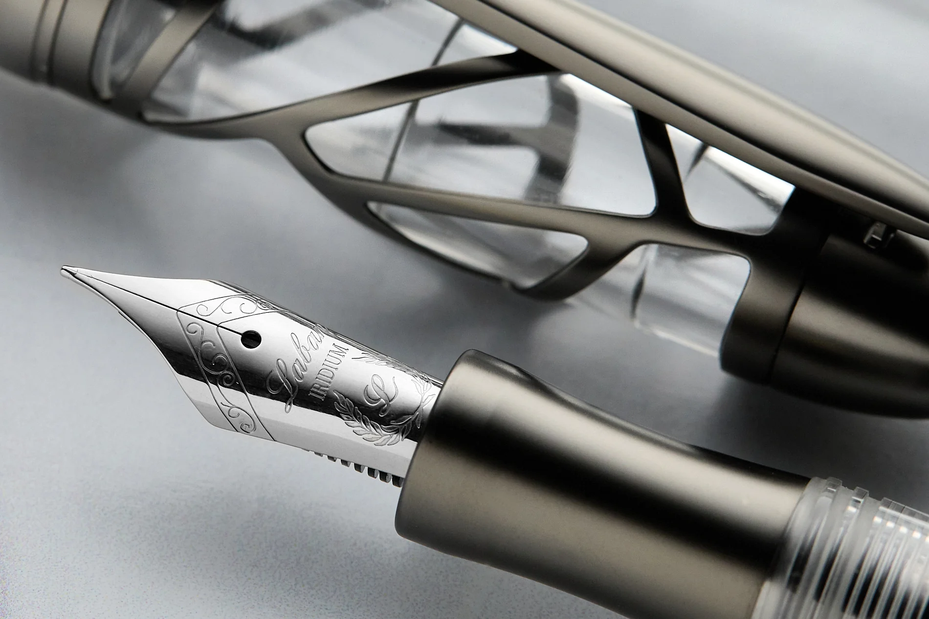 Laban Skeleton Fountain Pen - Gunmetal - Image 8