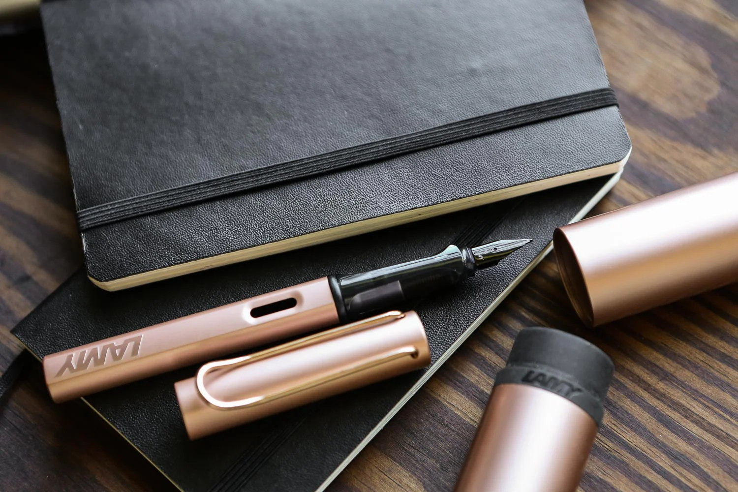 LAMY Lx Fountain Pen - rosegold - Image 9