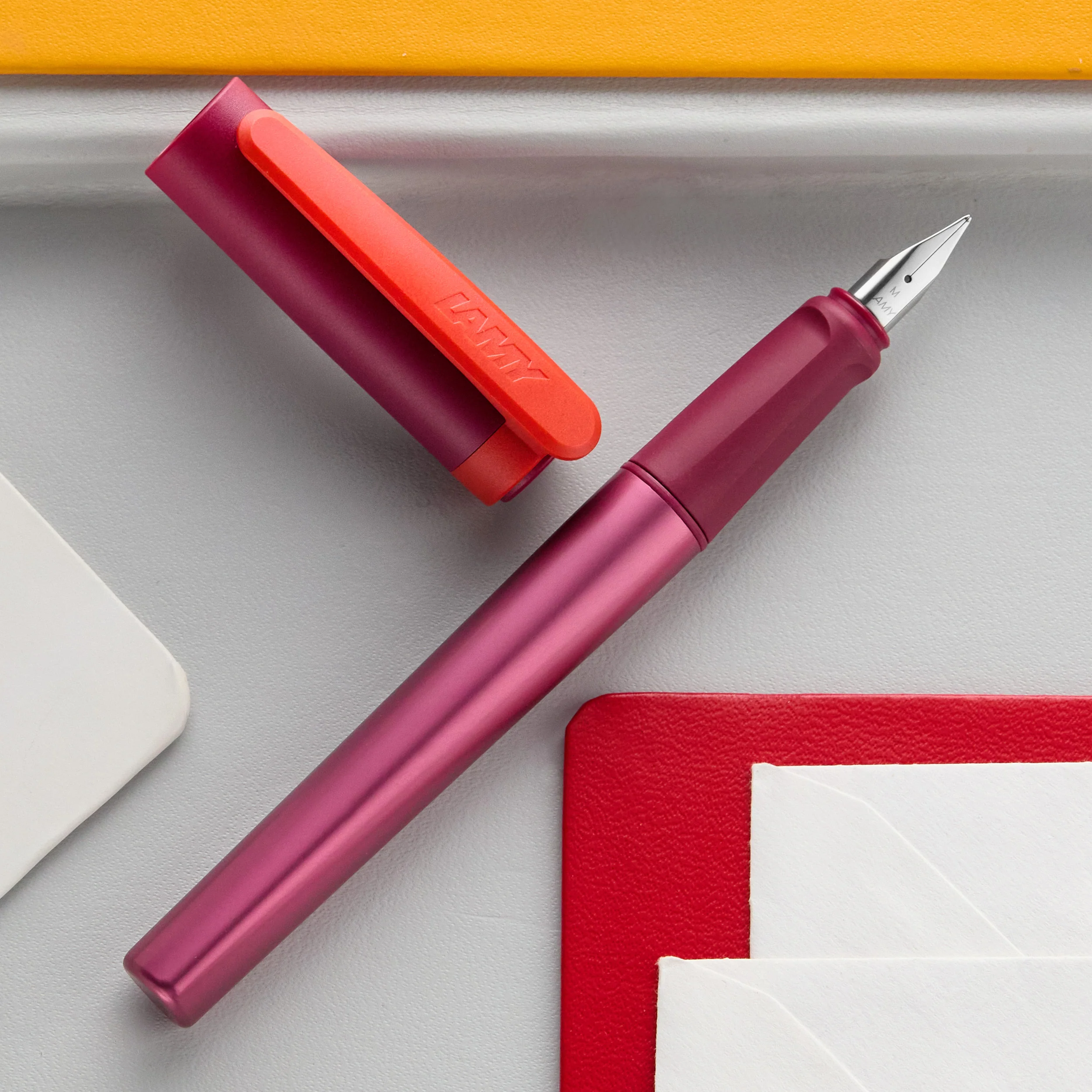 LAMY nexx Fountain Pen - multi-red (Special Edition) - Image 9