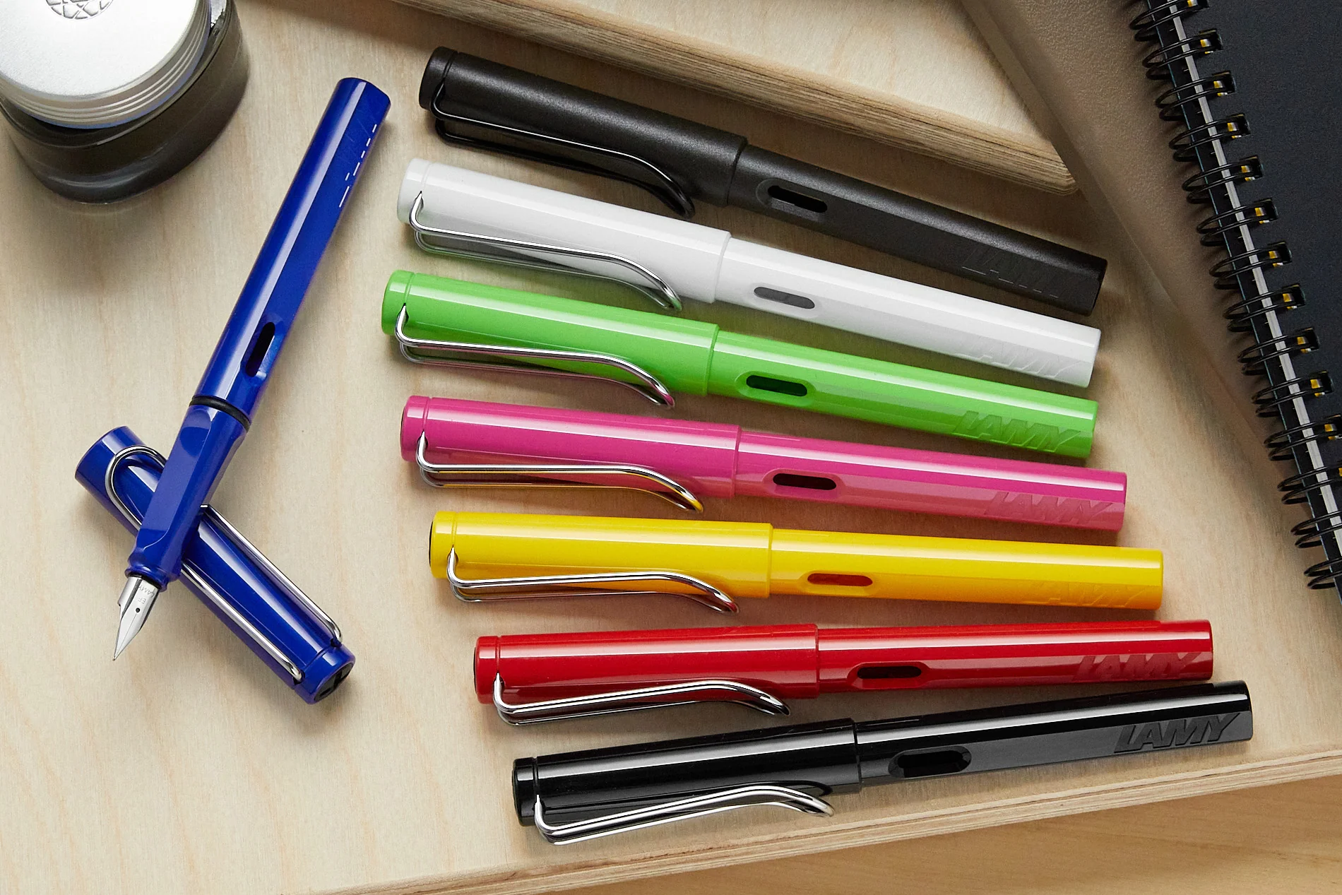 LAMY safari Fountain Pen - red - Image 6