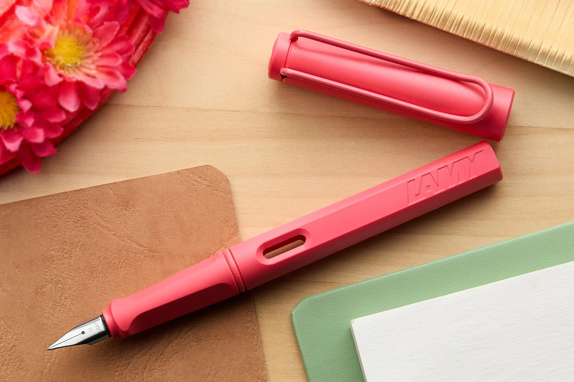 LAMY safari Fountain Pen - sunset coral (Special Edition) - Image 5