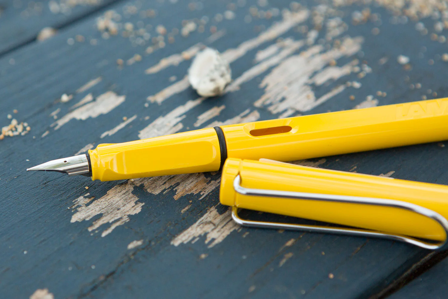 LAMY safari Fountain Pen - yellow - Image 6