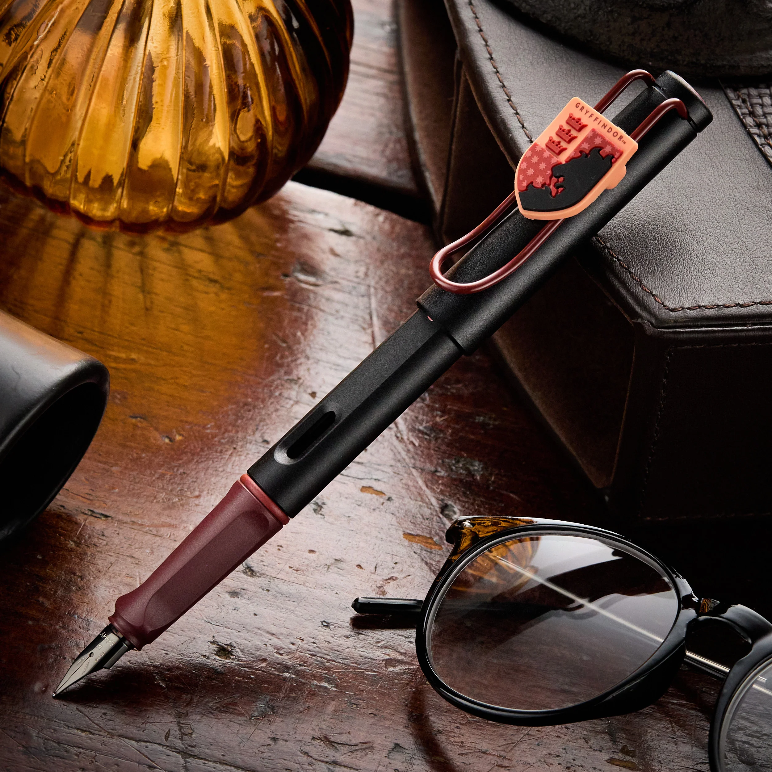 LAMY safari Harry Potter Fountain Pen - Gryffindor (Special Edition) - Image 5