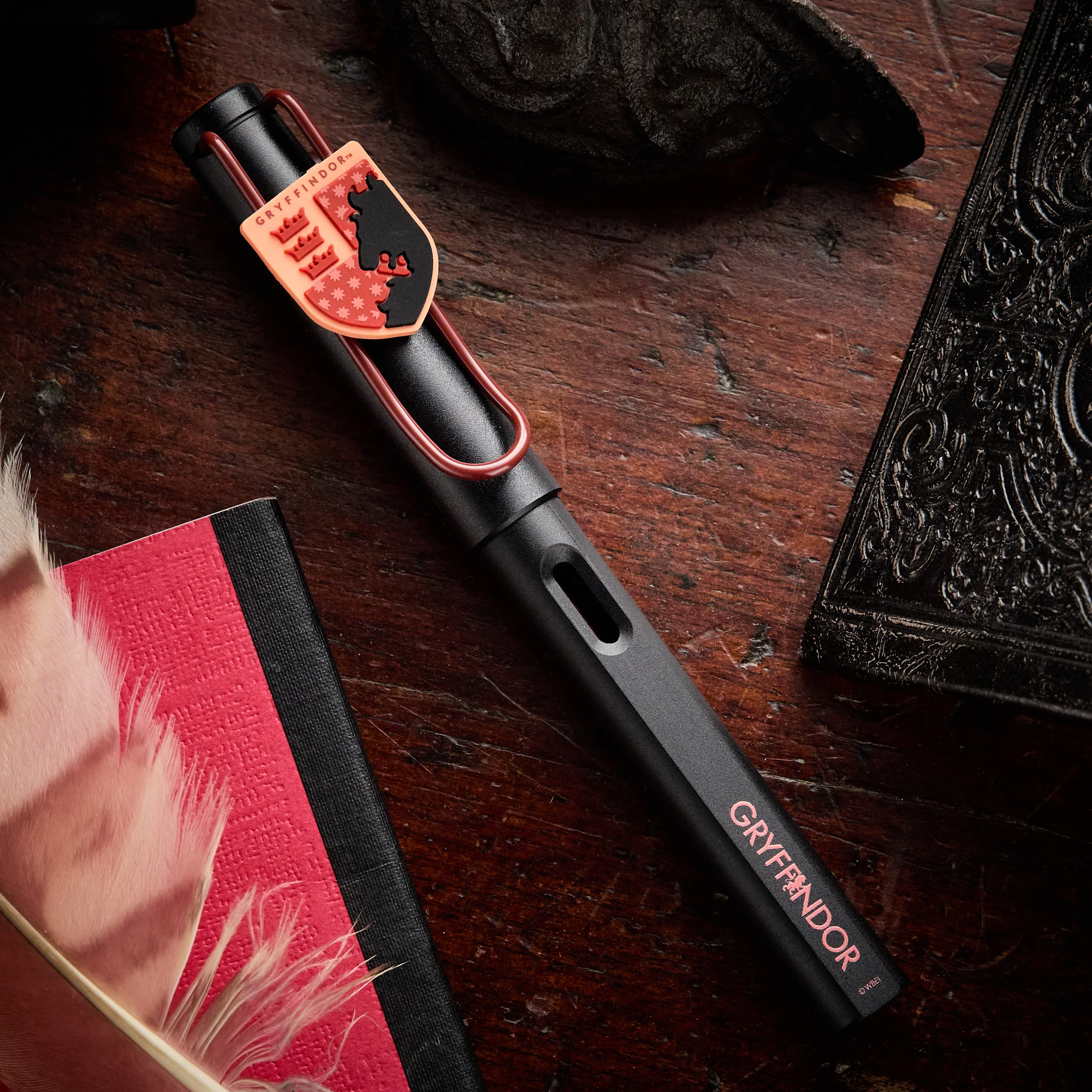 LAMY safari Harry Potter Fountain Pen - Gryffindor (Special Edition) - Image 6