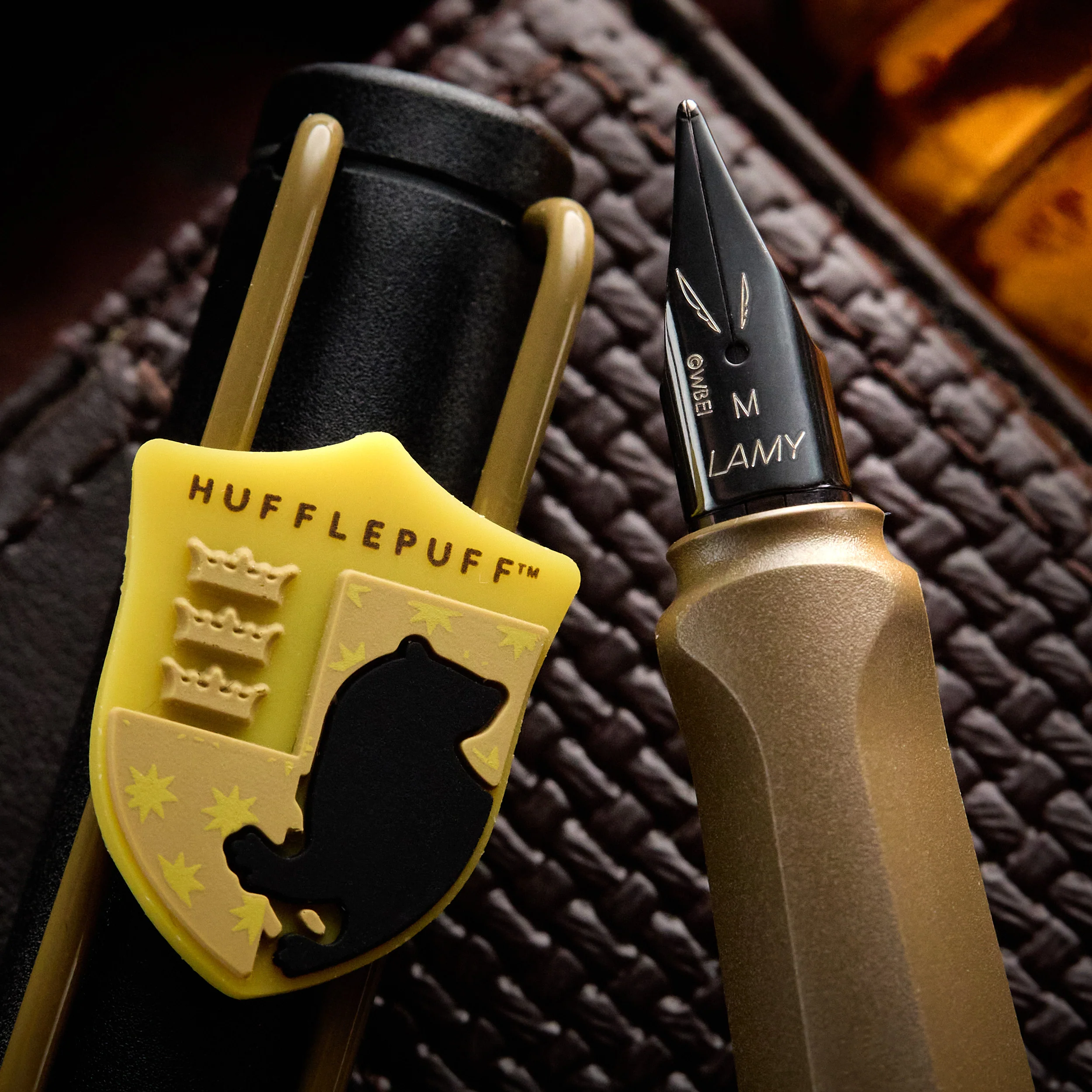 LAMY safari Harry Potter Fountain Pen - Hufflepuff (Special Edition) - Image 4