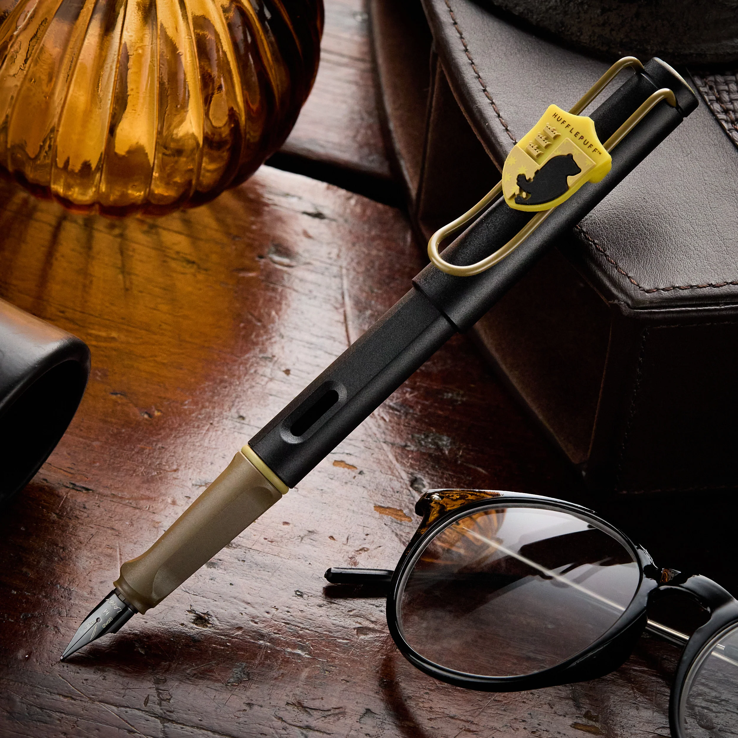 LAMY safari Harry Potter Fountain Pen - Hufflepuff (Special Edition) - Image 5