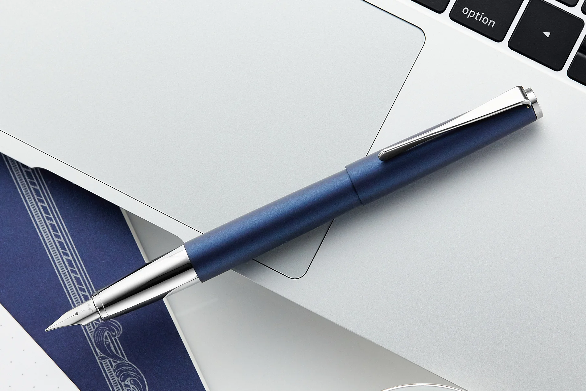 LAMY studio Fountain Pen - imperial blue - Image 7