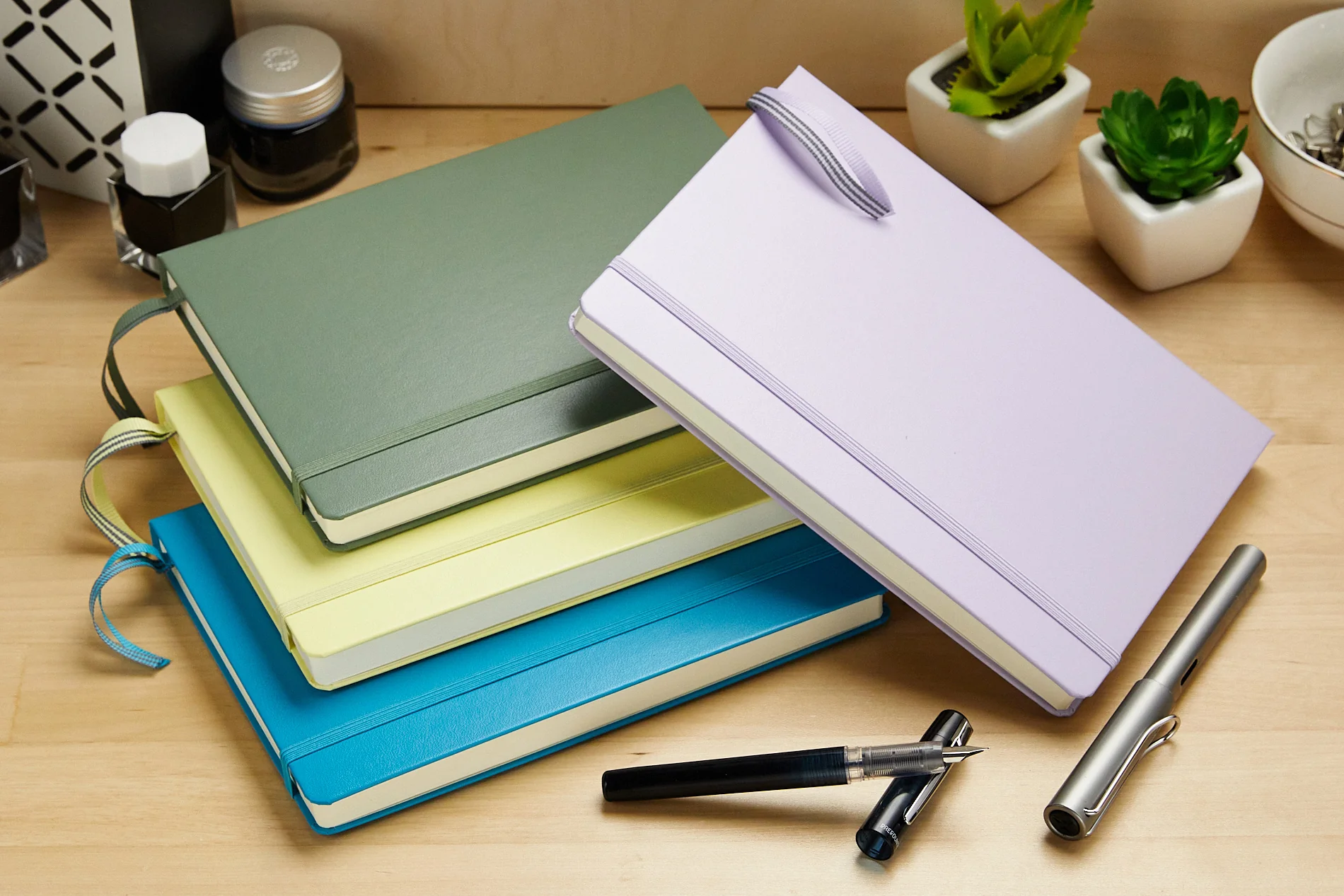 Leuchtturm1917 Medium A5 Notebook - Olive, Dot Grid - Image 8