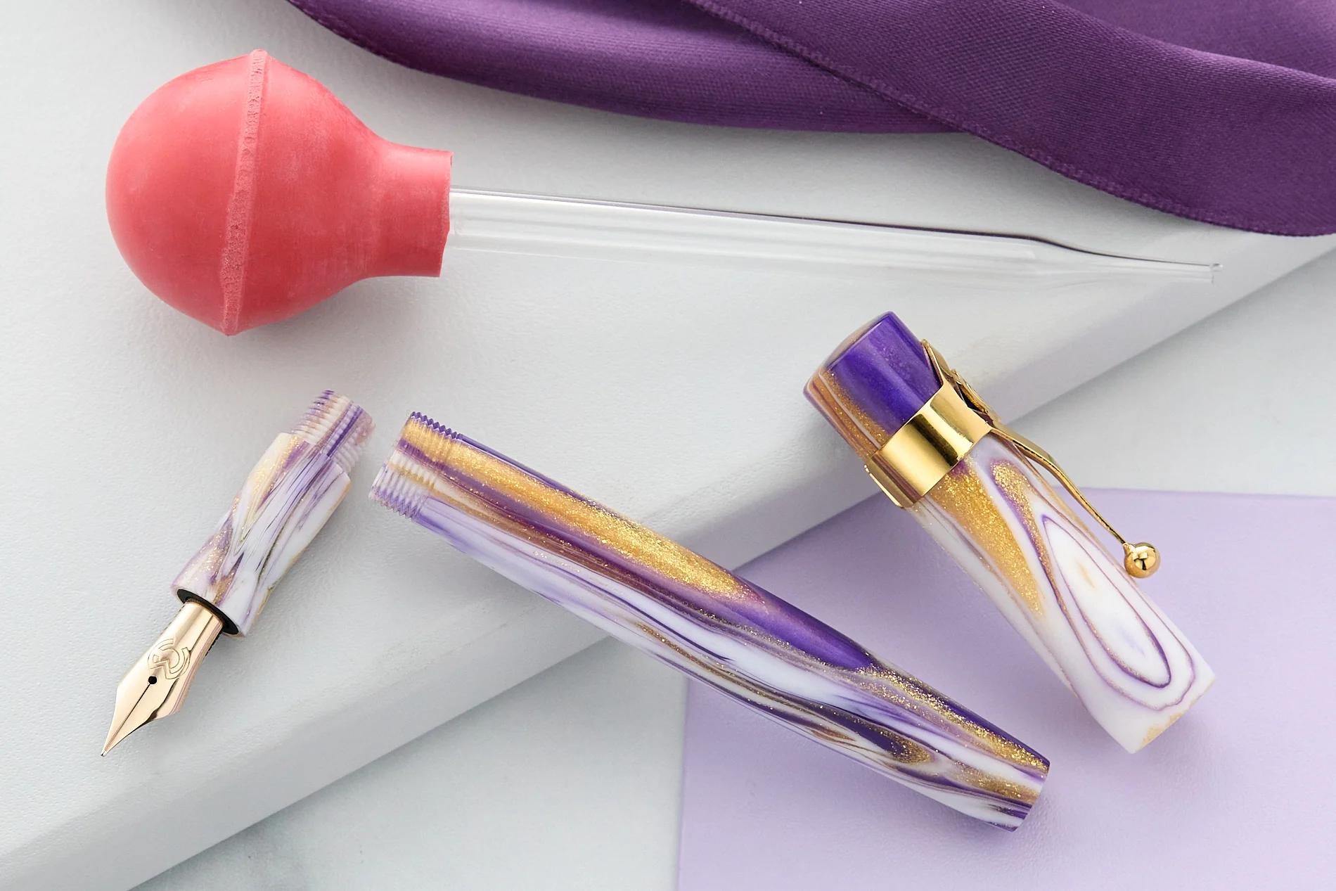 Magna Carta Mag 500 Fountain Pen - Lilac Gold (Special Edition) - Image 7
