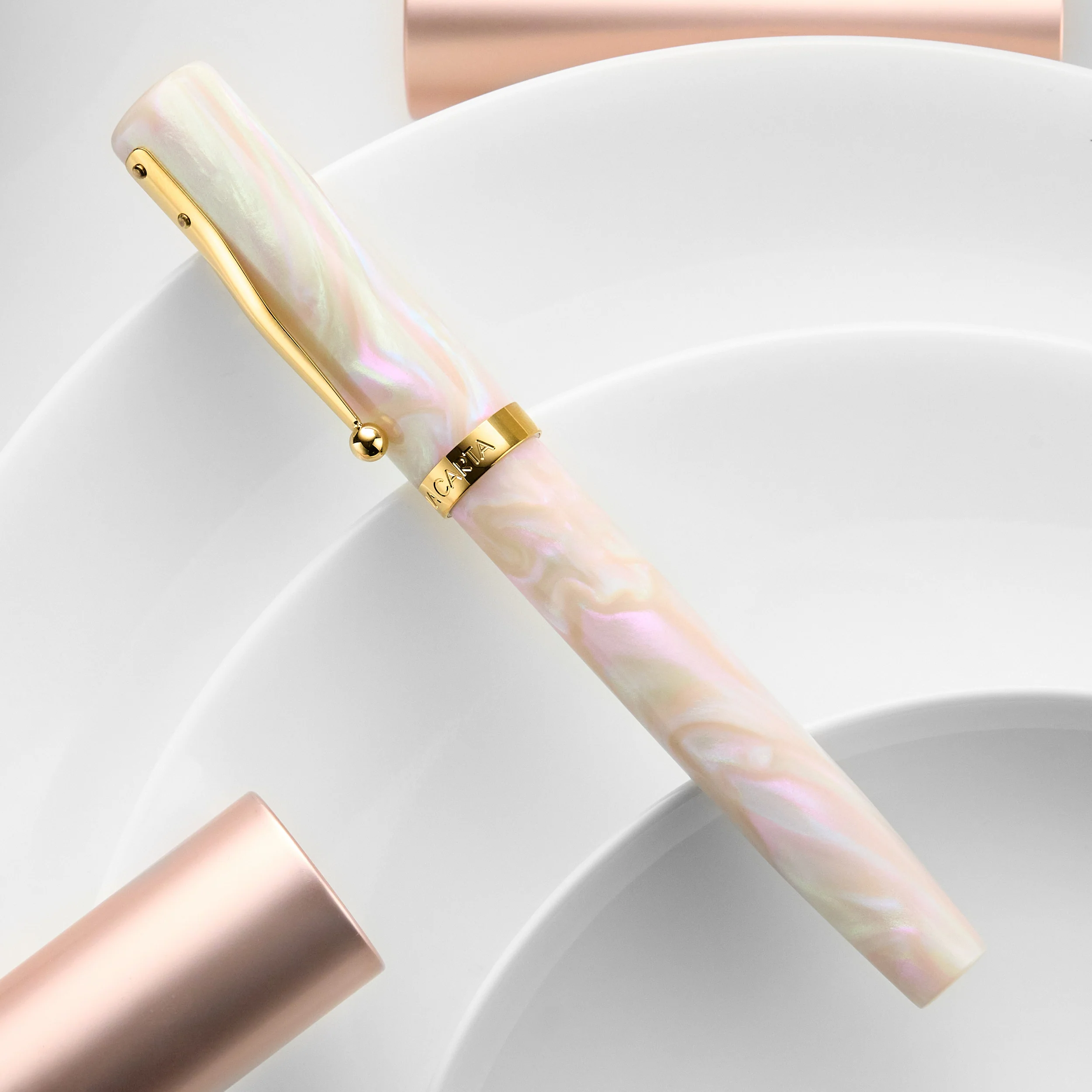 Magna Carta Mag 600 Fountain Pen - Pale Cream Rainbow Opalescence (Special Edition) - Image 3