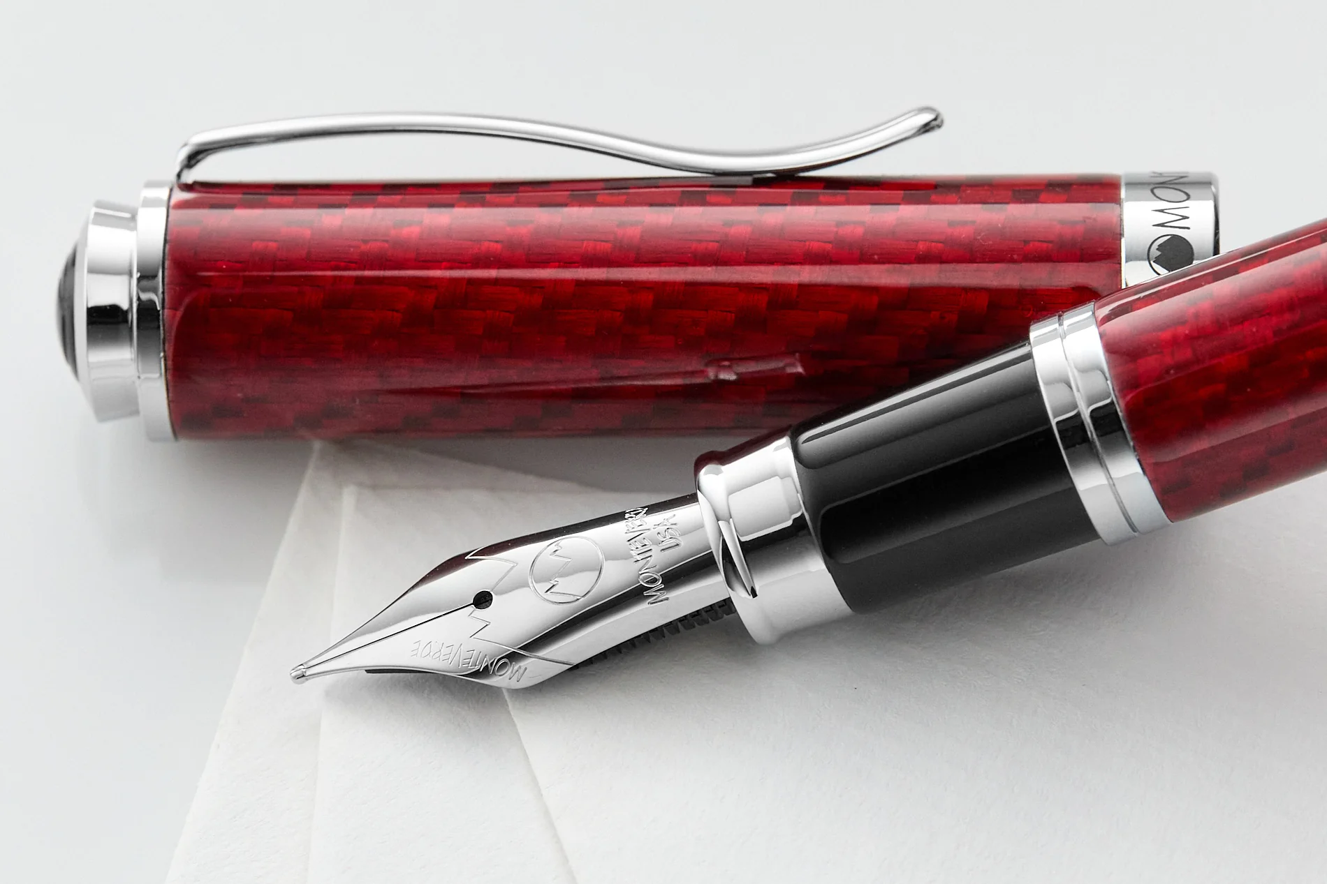 Monteverde Innova Fiberglass Fountain Pen - Ruby (Special Edition) - Image 6