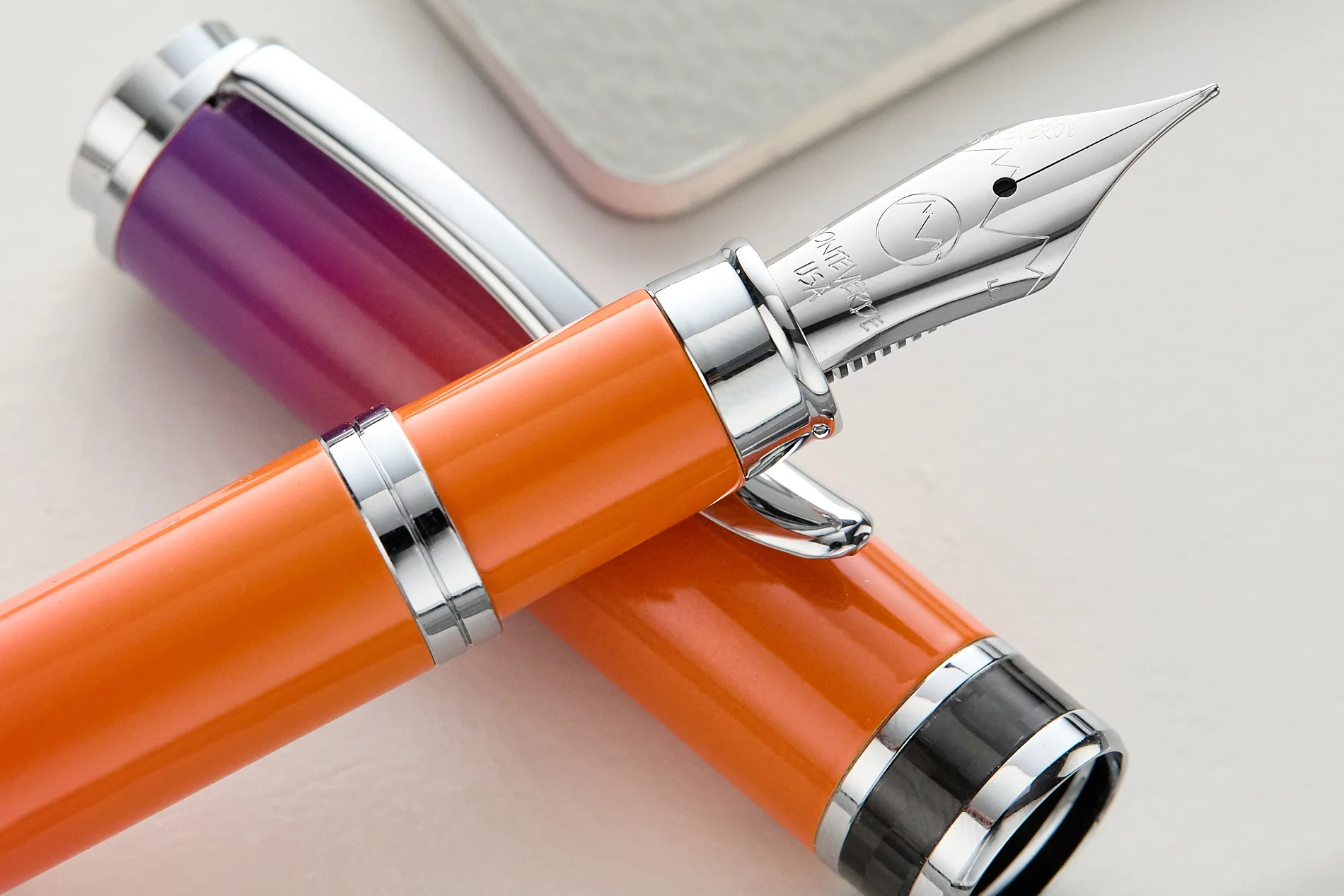 Monteverde Innova Ombre Fusion Fountain Pen - Harmony - Image 11
