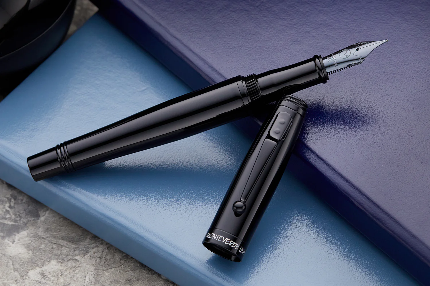 Monteverde Invincia Color Fusion Fountain Pen - Stealth Black - Image 8