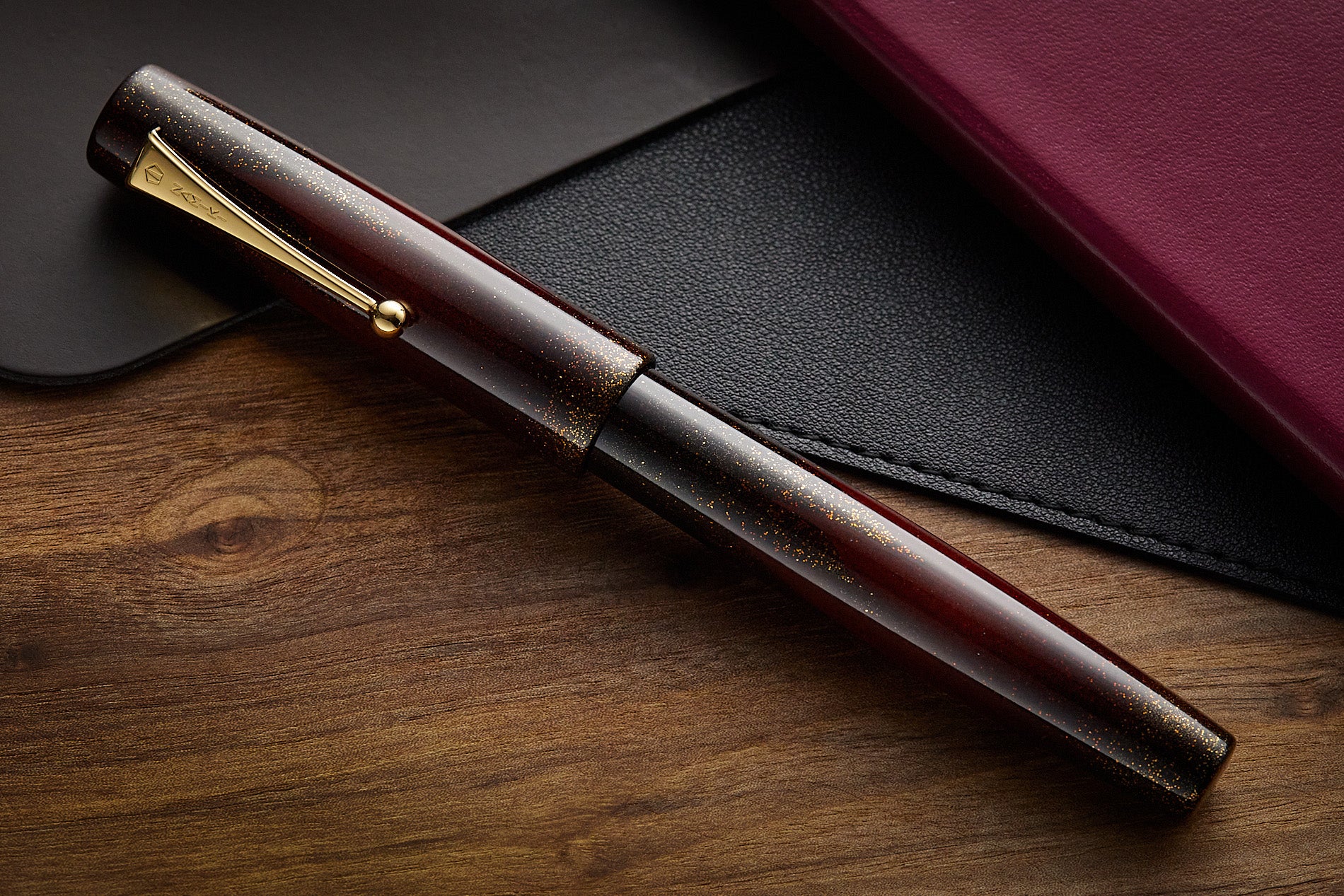 Namiki Aya Maki-e Fountain Pen - Akatsuki Red - Image 3