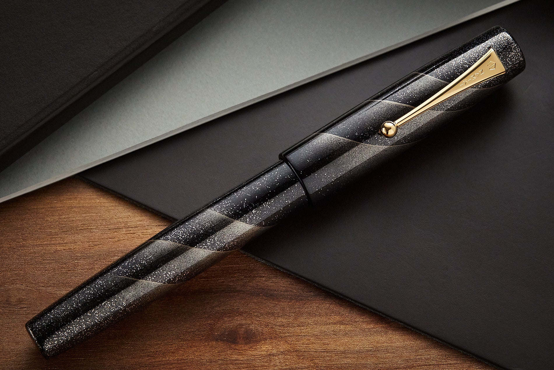 Namiki Aya Maki-e Fountain Pen - Hayate Black - Image 3