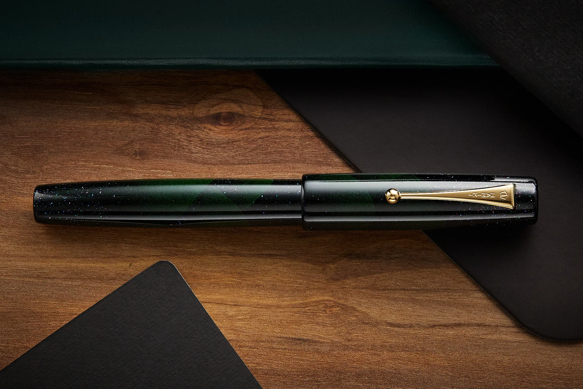 Namiki Aya Maki-e Fountain Pen - Tokiwa Green - Image 2