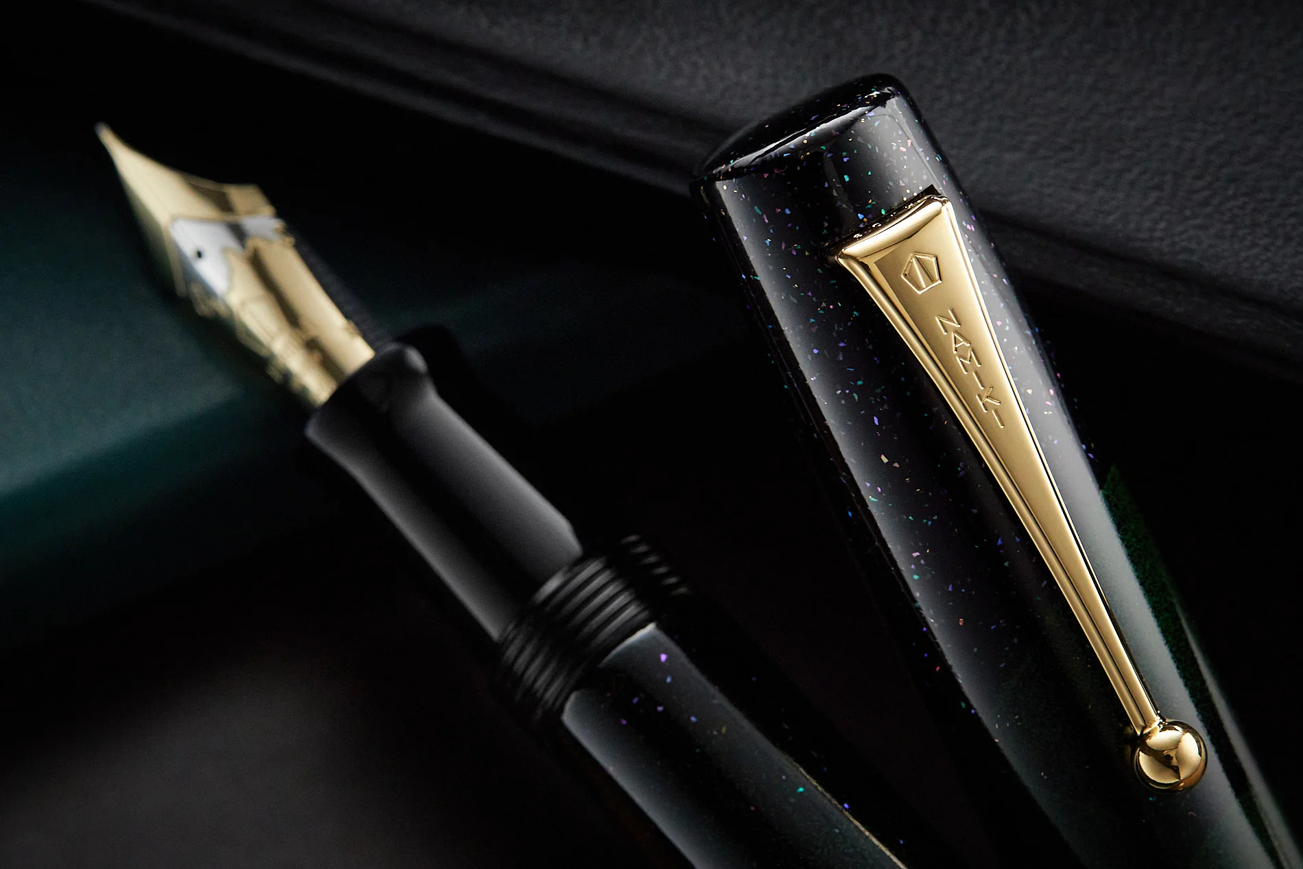 Namiki Aya Maki-e Fountain Pen - Tokiwa Green - Image 7