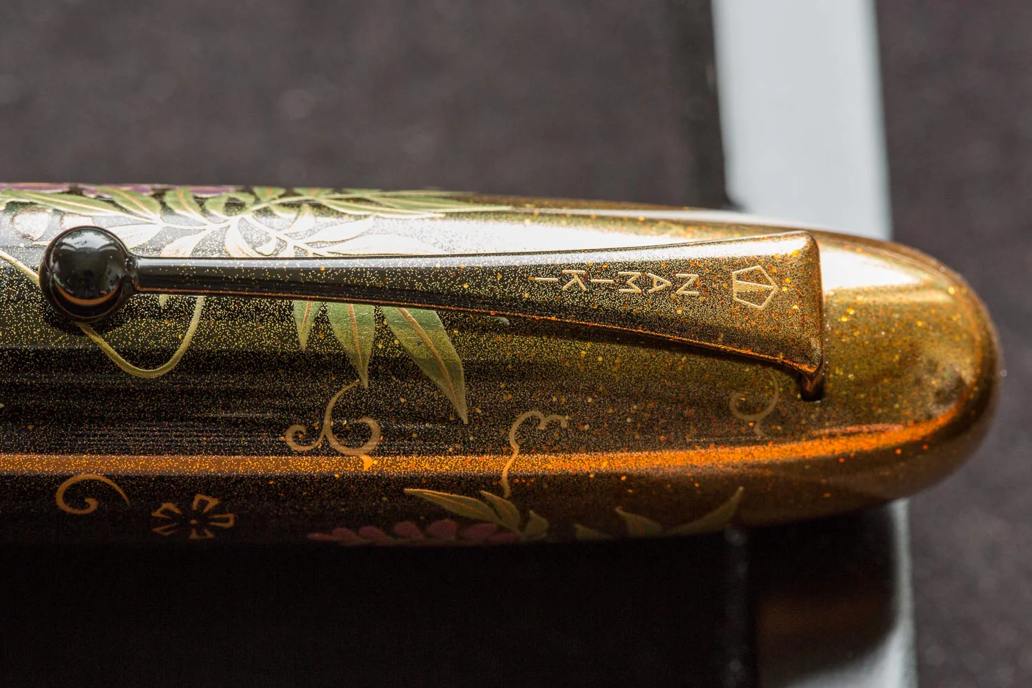 Namiki Emperor Maki-e Fountain Pen - Murasaki-Shikibu - Image 11