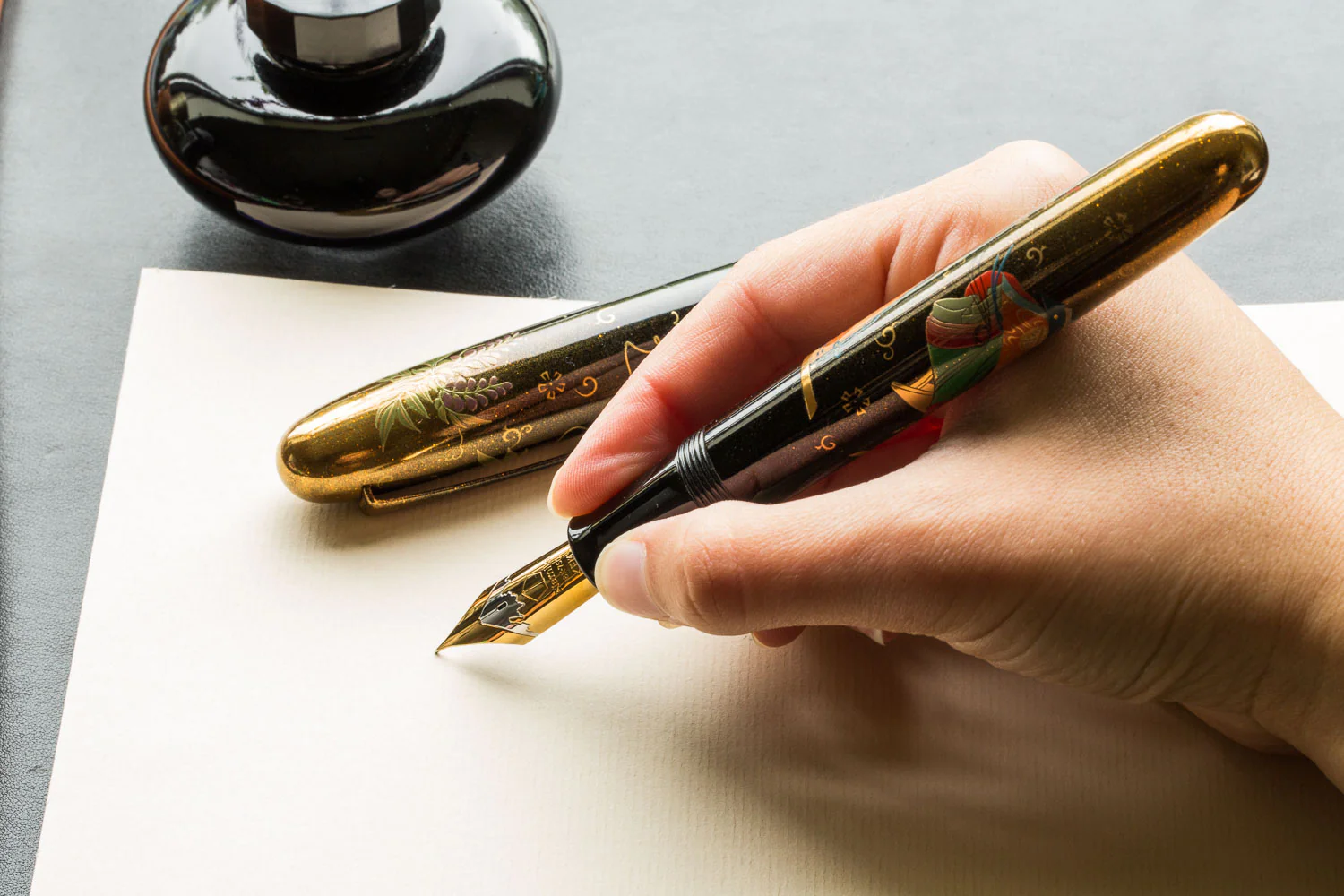 Namiki Emperor Maki-e Fountain Pen - Murasaki-Shikibu - Image 8