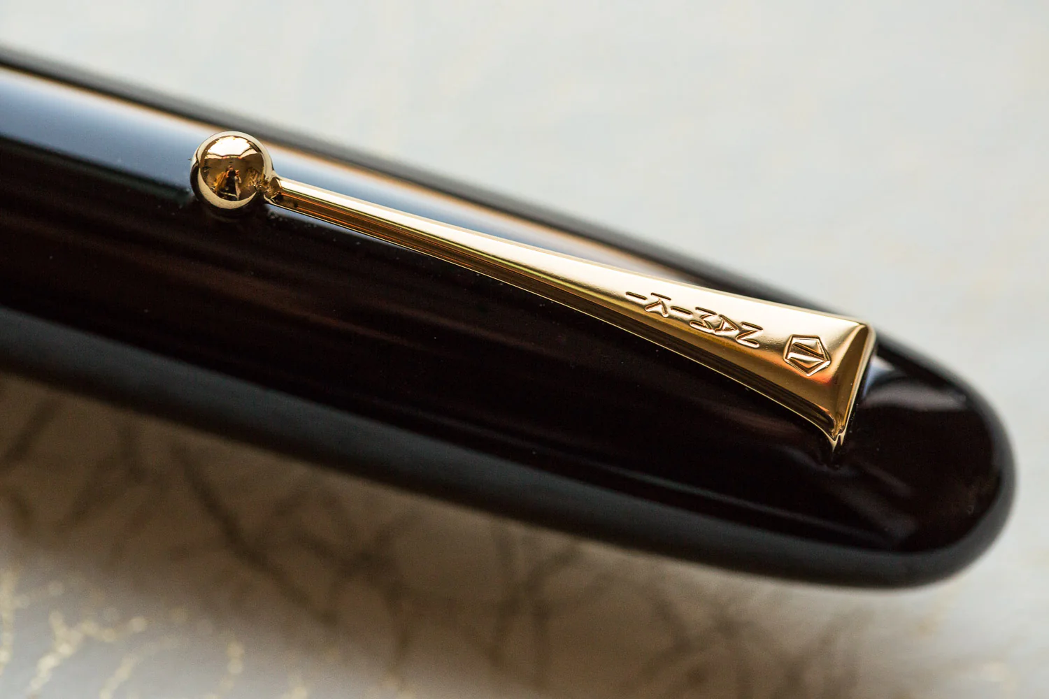 Namiki Emperor Urushi Fountain Pen - Black - Image 4