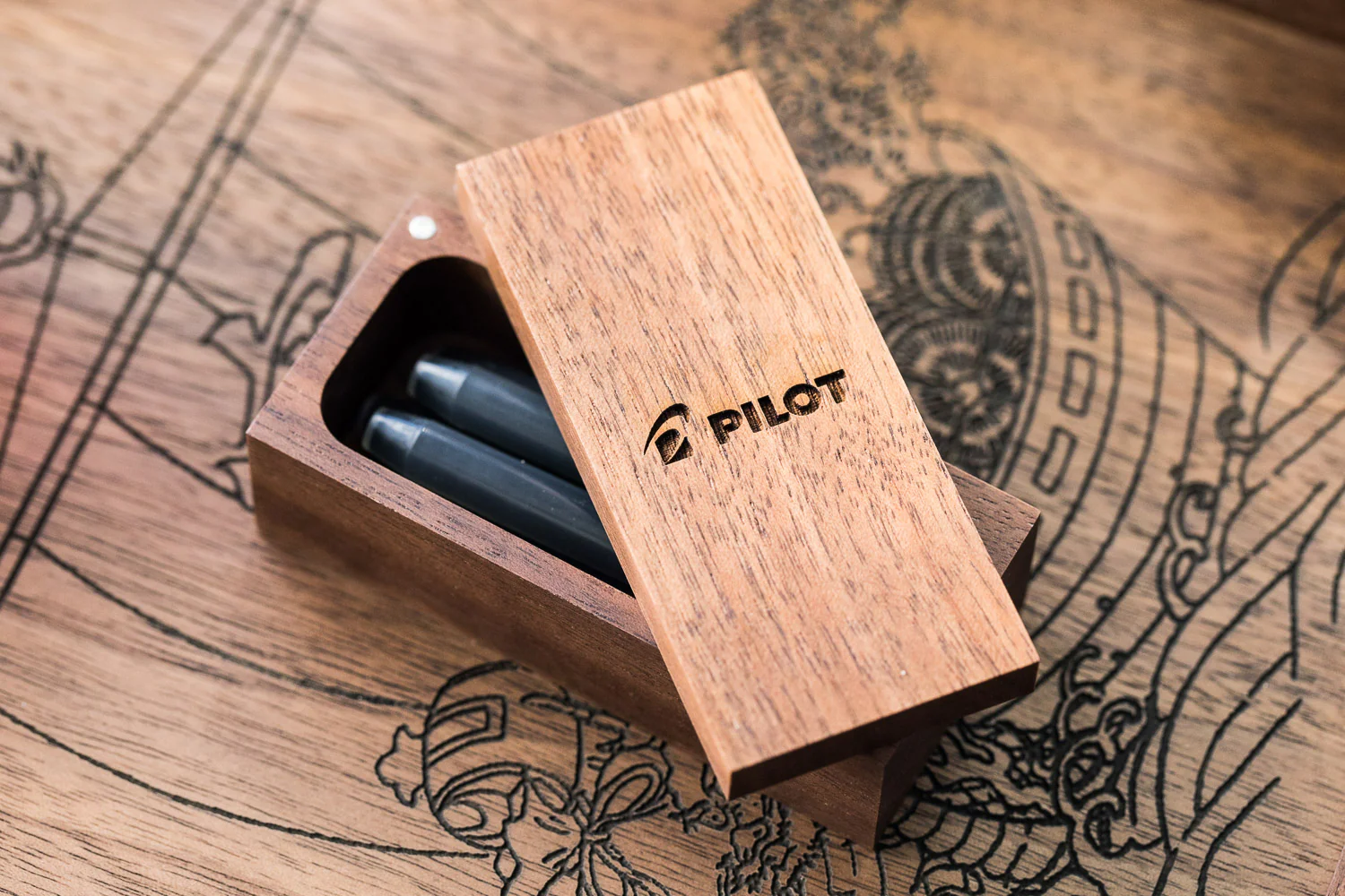 Namiki Yukari Fountain Pen - Seven Gods Hotei-son (100th Anniversary Limited Edition) - Image 14