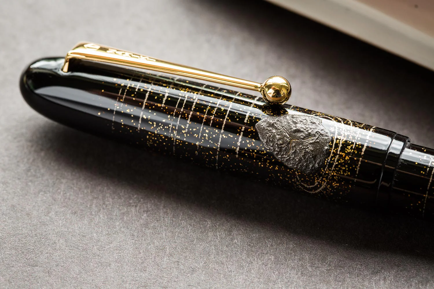Namiki Yukari Maki-e Fountain Pen - Rock Garden - Image 3