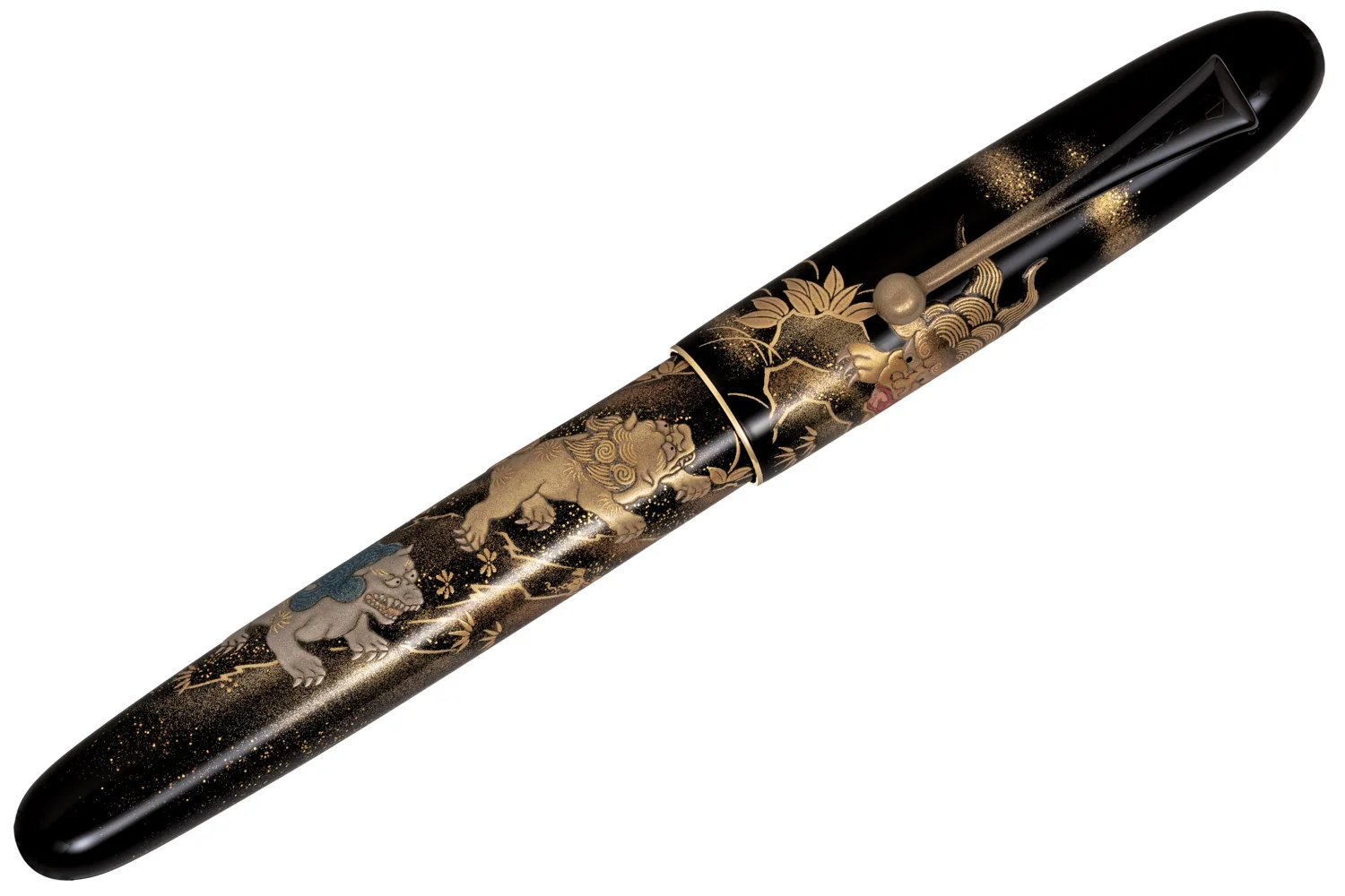Namiki Yukari Royale Maki-e Fountain Pen - Lioness and Cubs - Image 13
